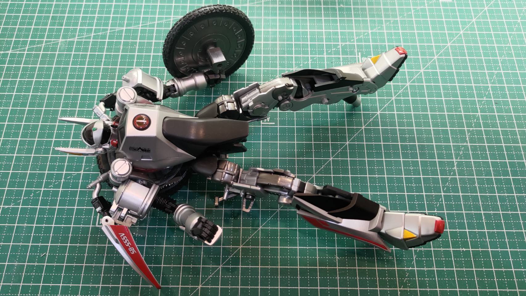 Toy Repair: S.H. Figuarts Kamen Rider 555 Auto Vajin Edition