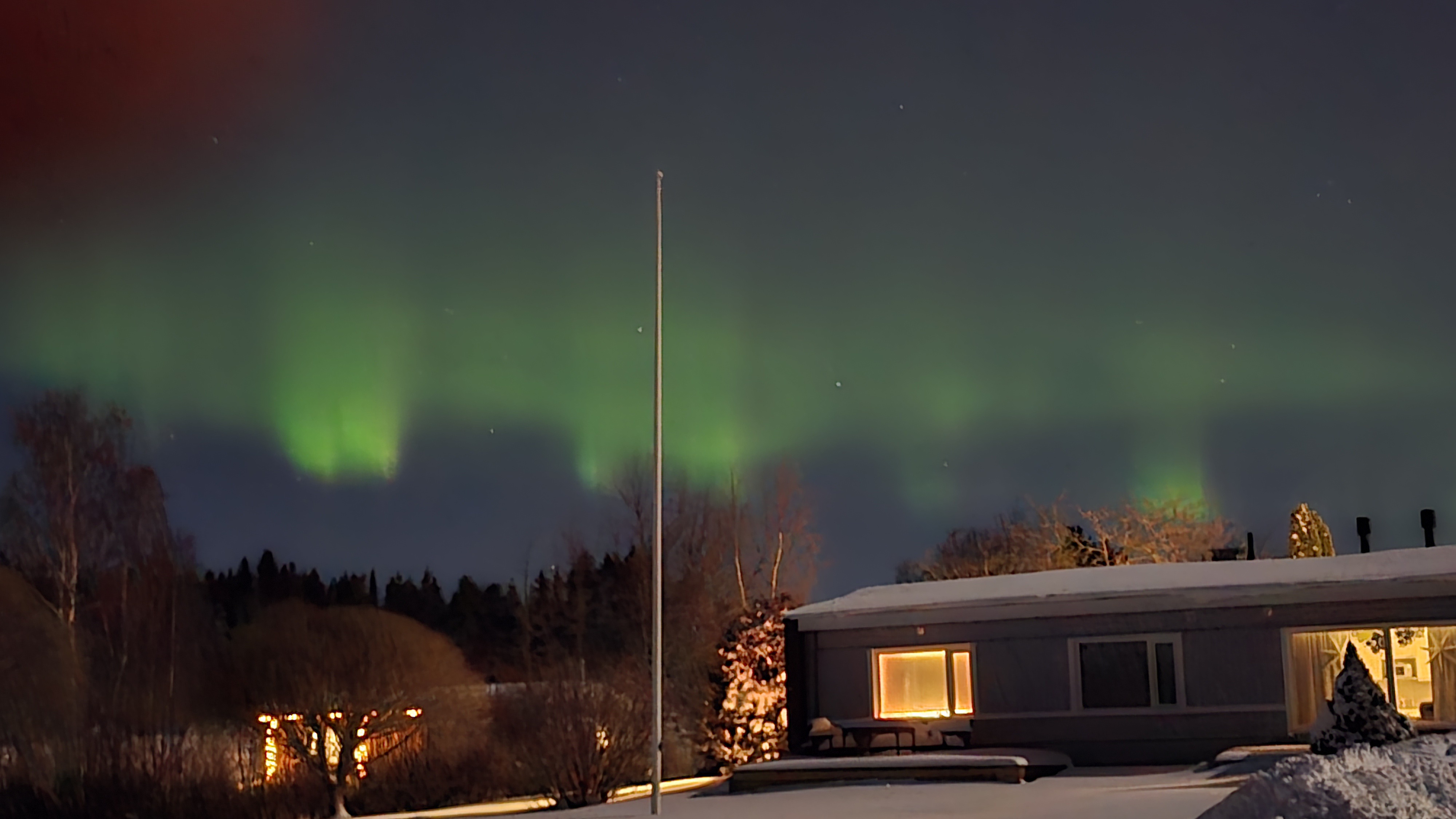 Breathtaking Northern Lights in Finland (and a Sneaky Finger)