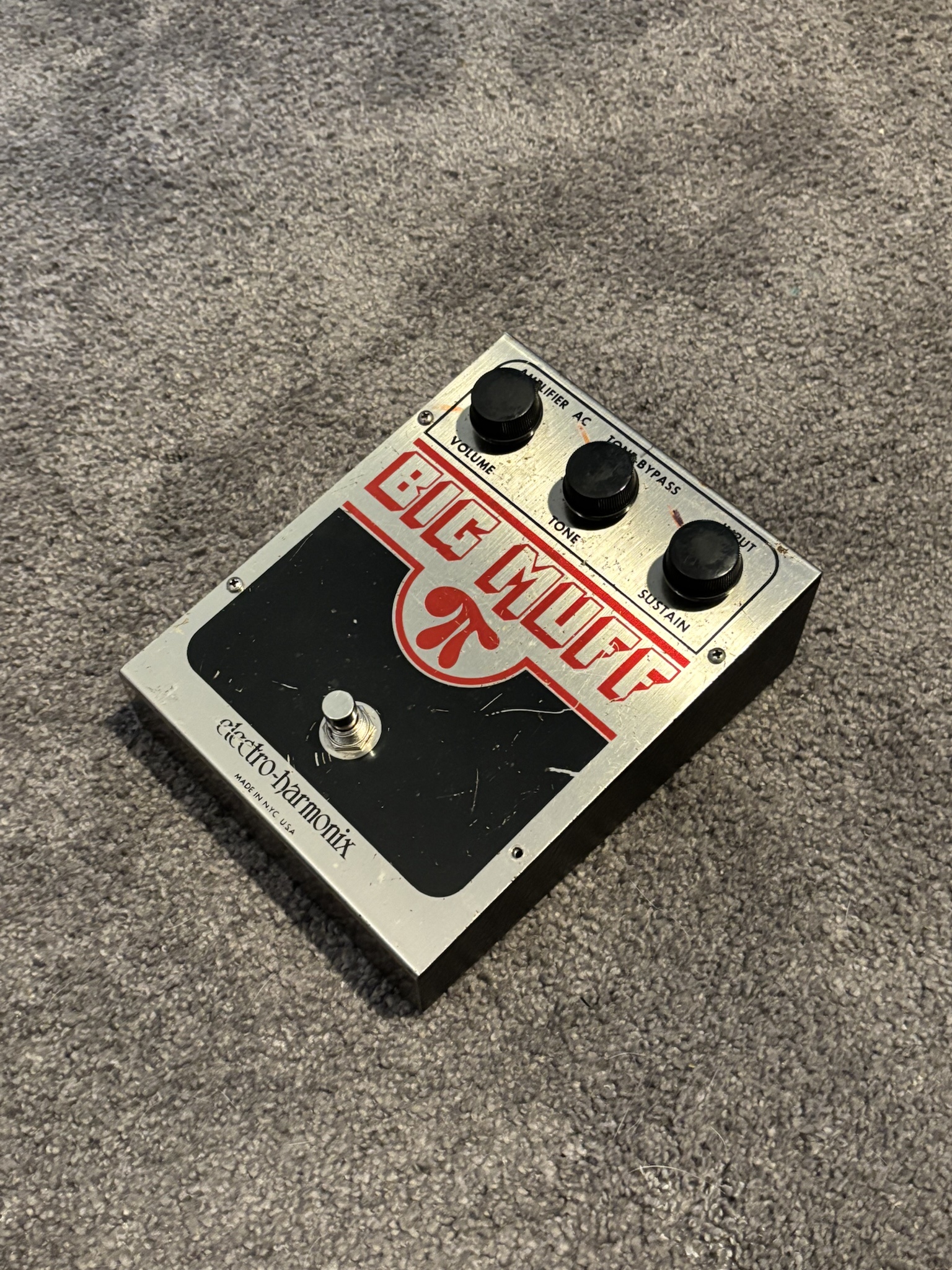 Exploring the 1978 Big Muff Pi (V5) - A classic in the making