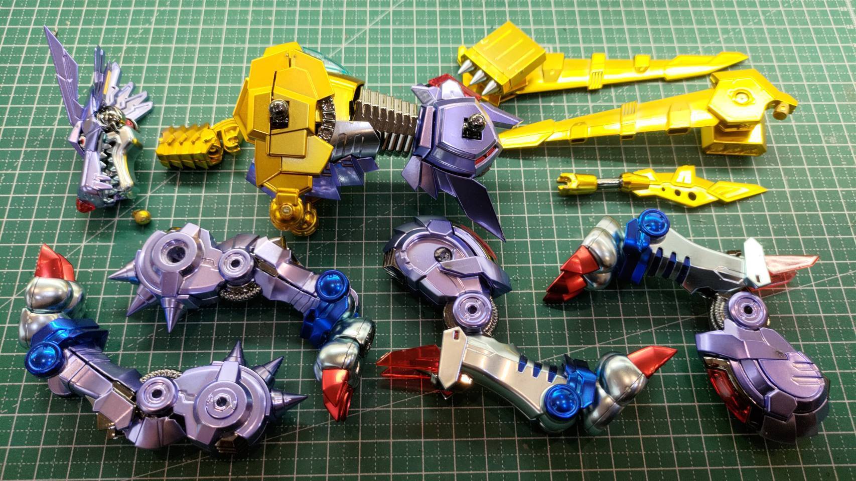 Revamped Toy Alert: Figure-rise Standard Amplified Metalgarurumon Model Kit