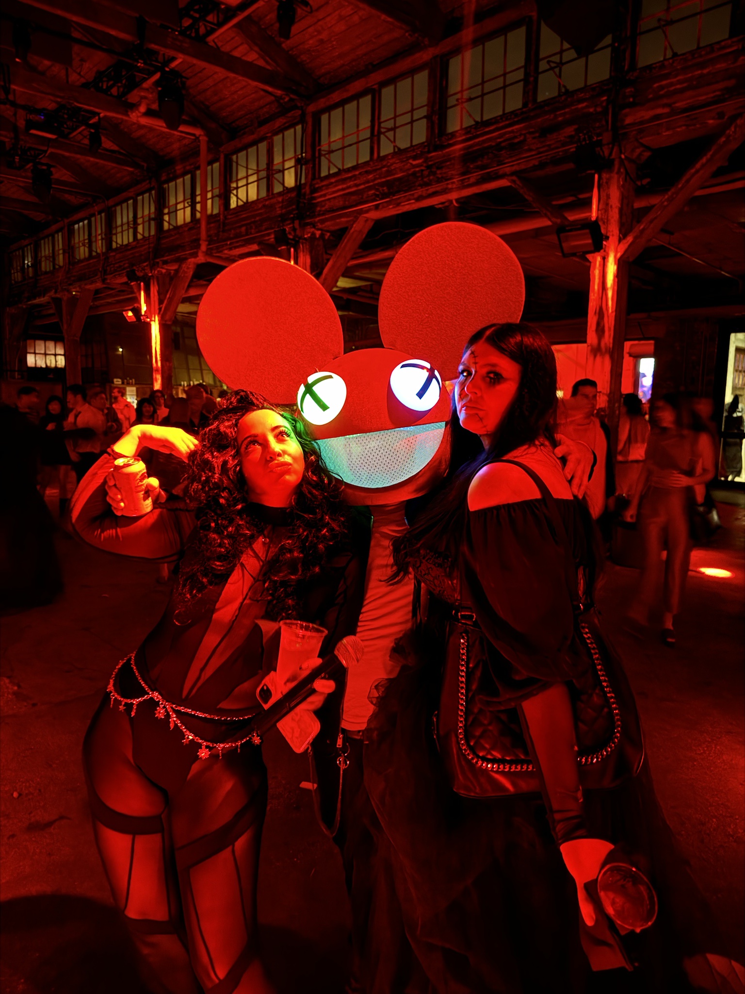 A Spooky Dance Party with the Three Ghouls