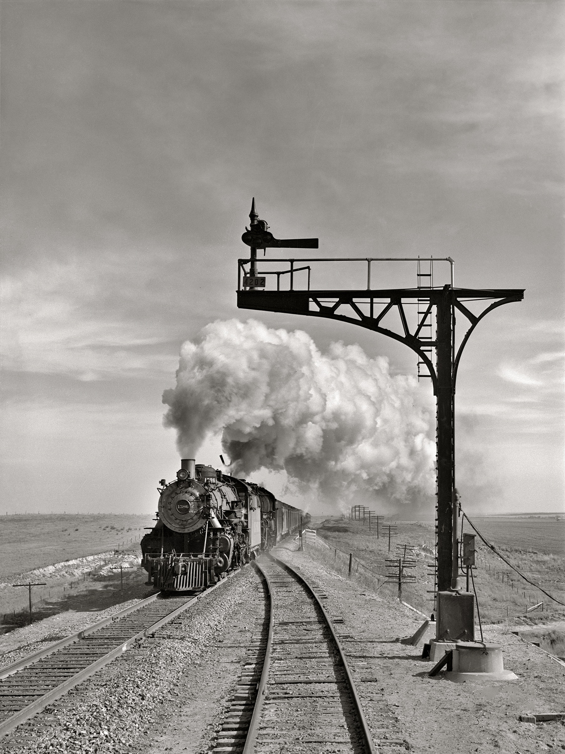March 1943: A Journey on the Atchison, Topeka and Santa Fe Train
