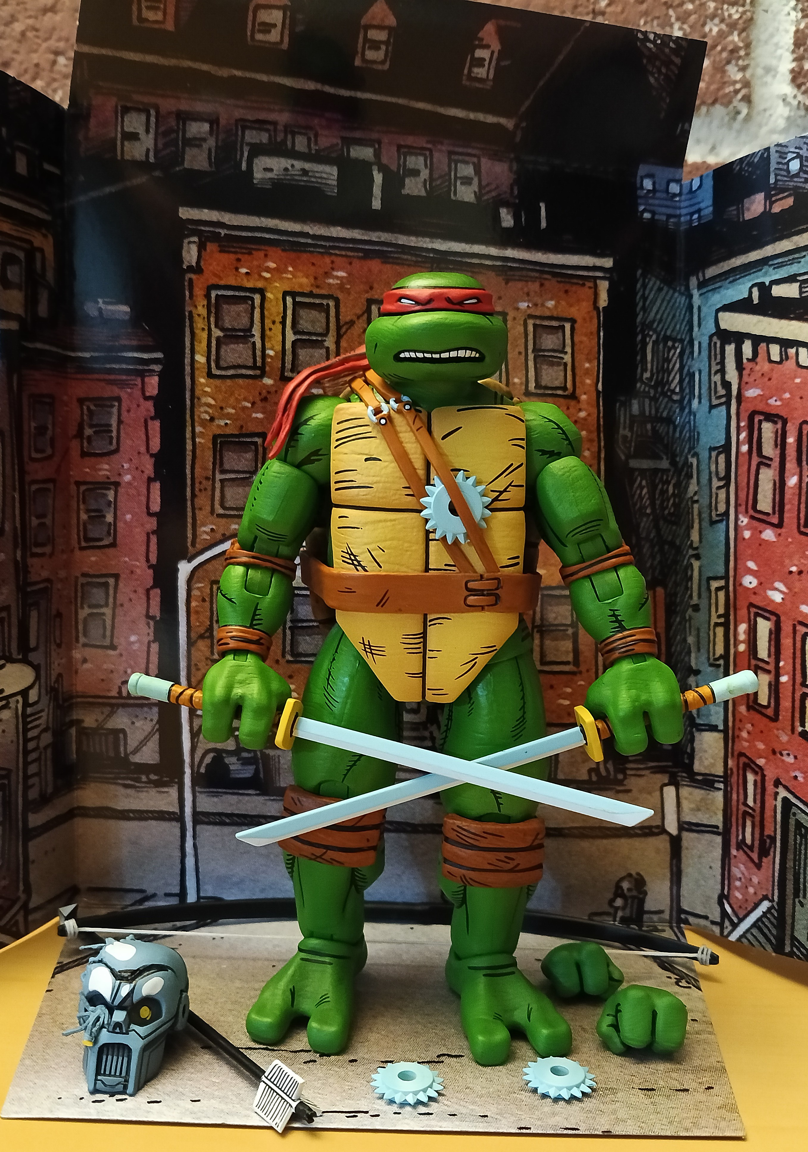 Introducing the Neca TMNT Mirage Comics Leonardo Figure!