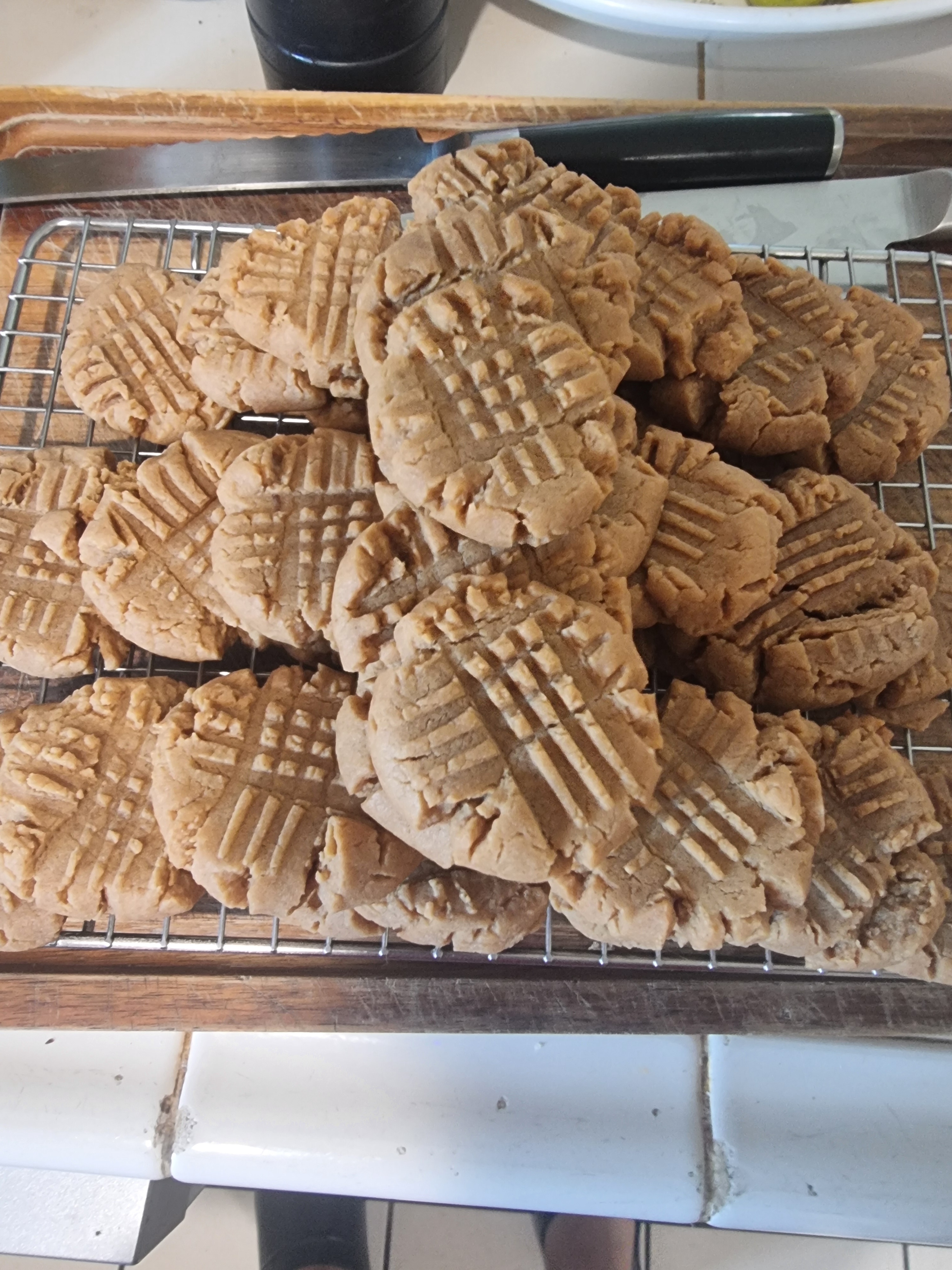 I baked a batch of scrumptious peanut butter cookies!