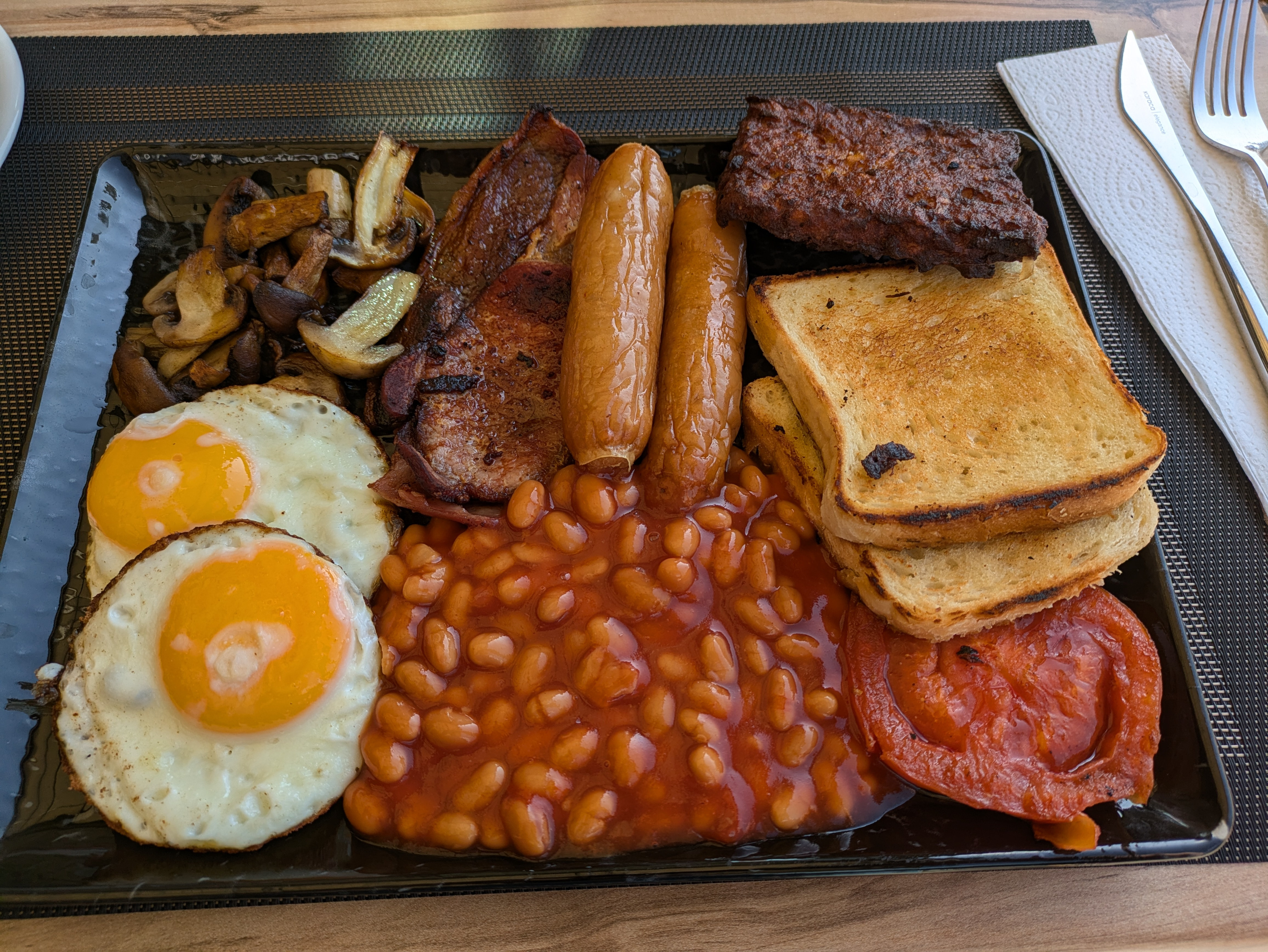 Calis' Breakfast: The Perfect Start to Your Day