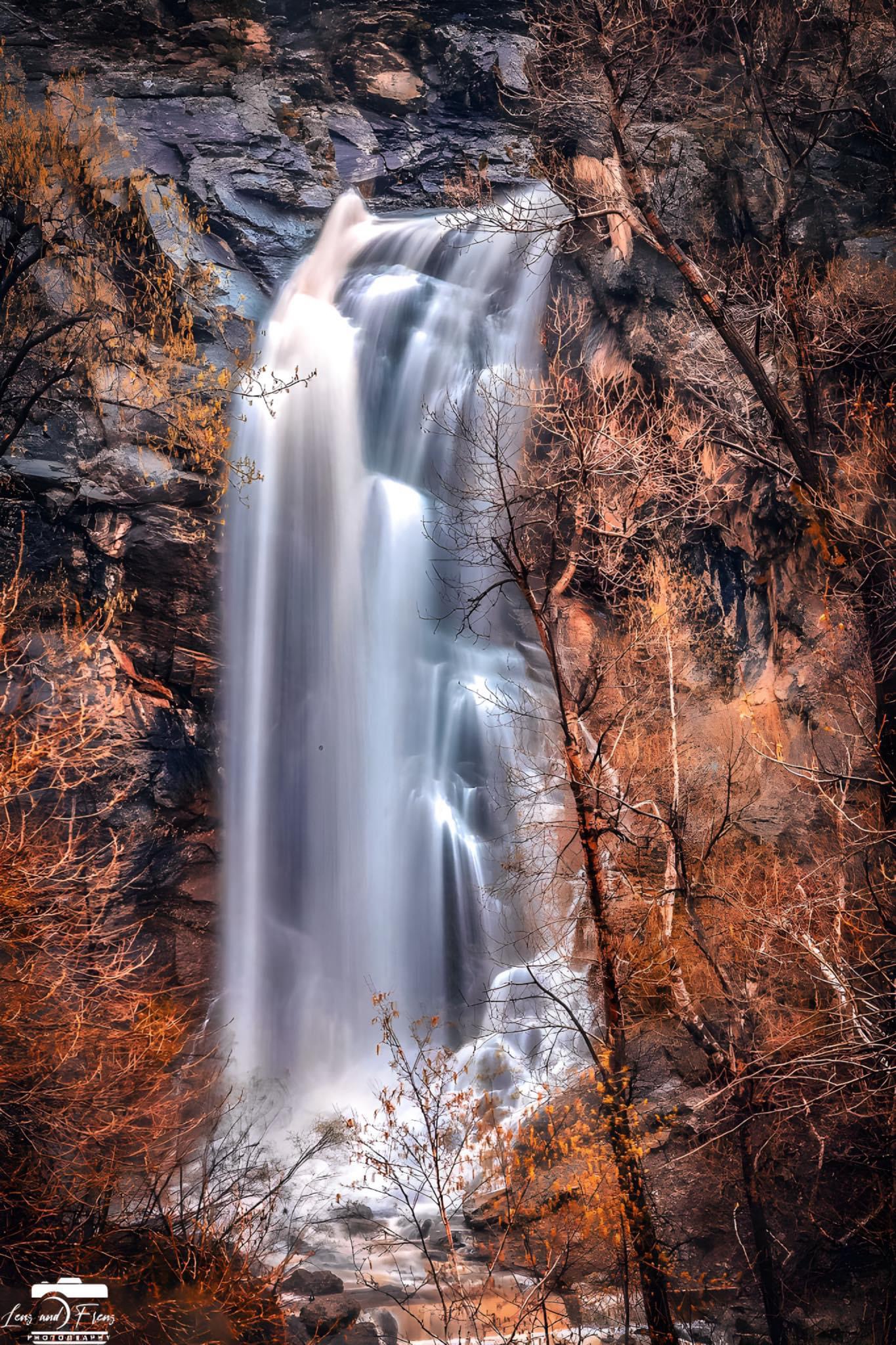 Nature's Majesty: The Stunning Beauty of a Waterfall