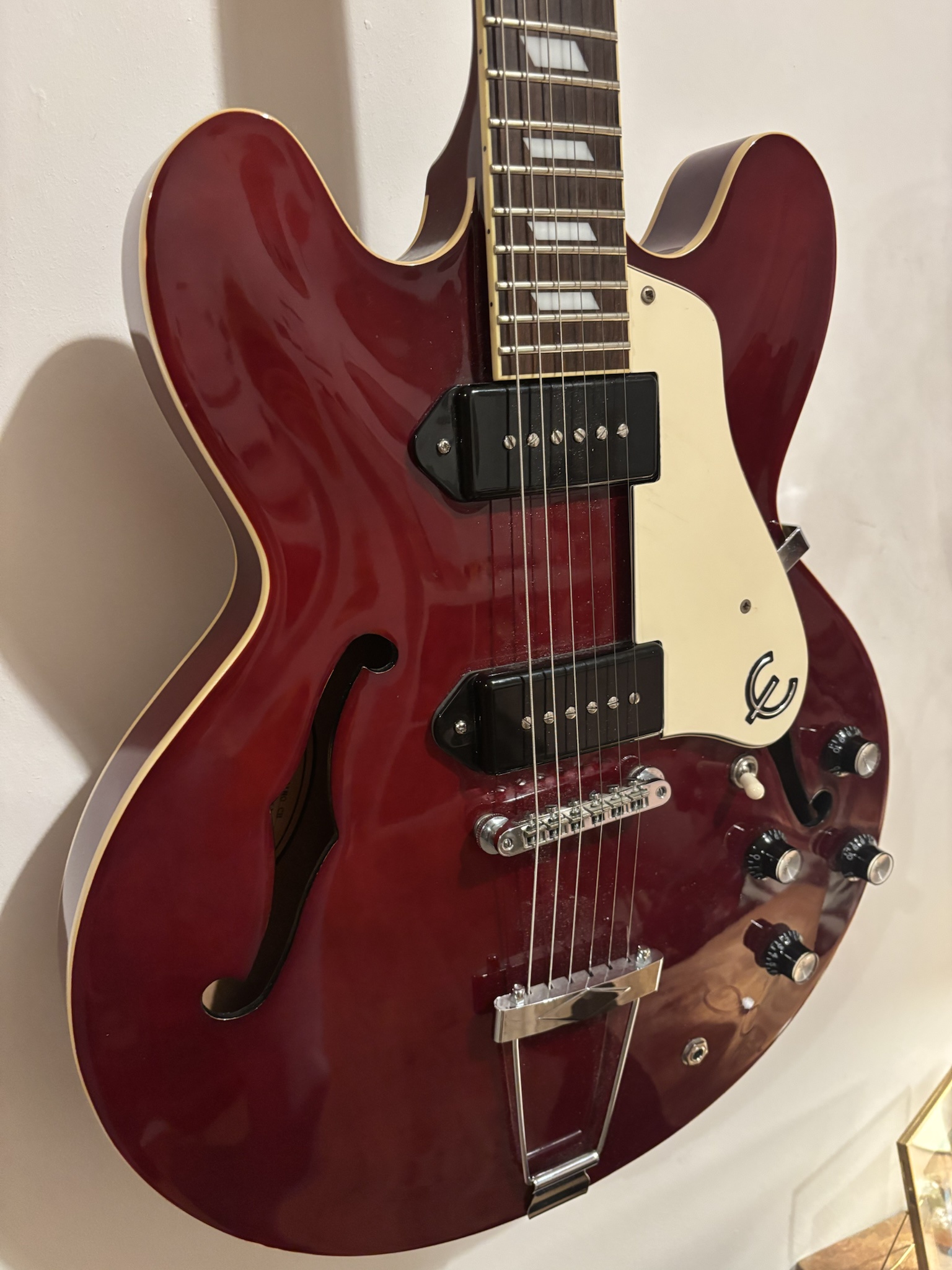 The Iconic Epiphone Casino: A Music Lover's Dream