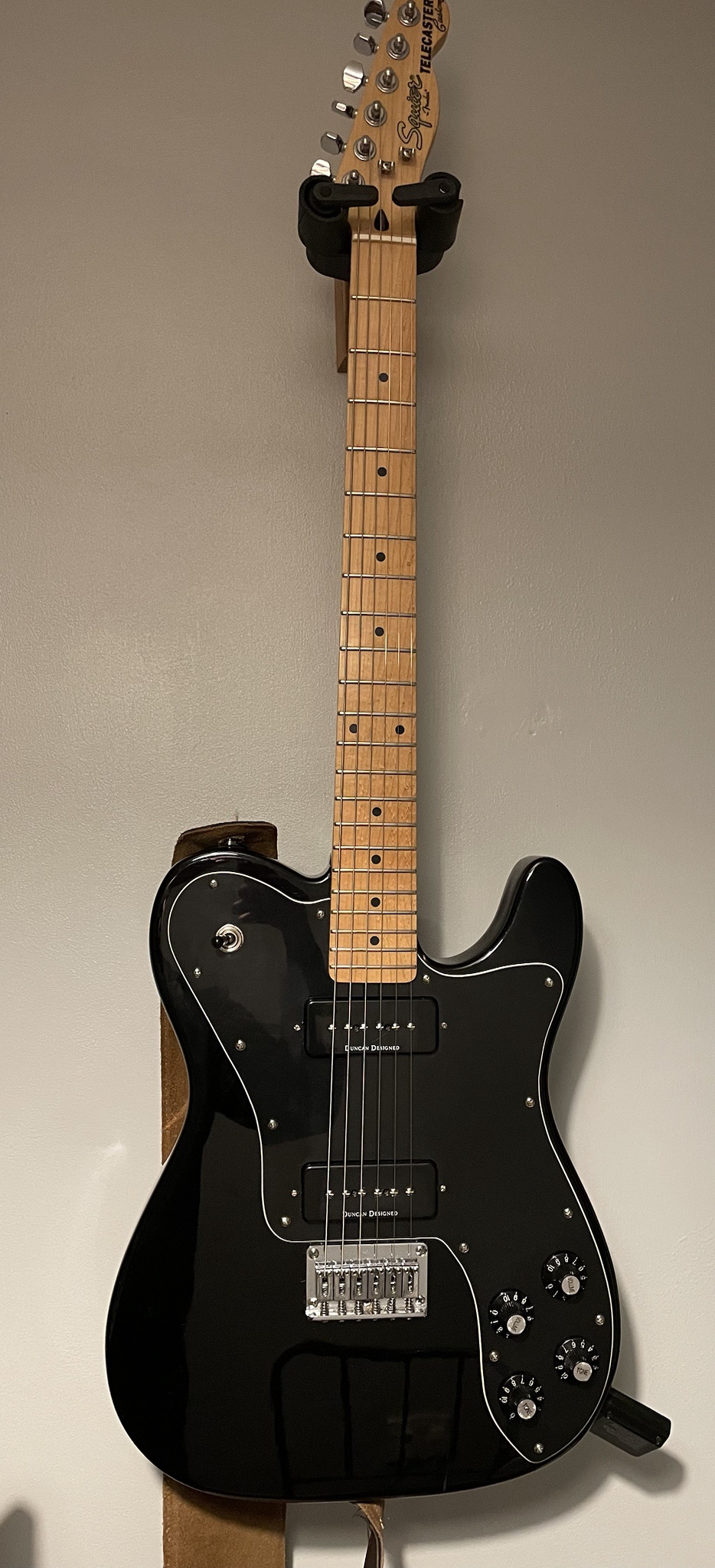 Introducing the Squier Tele Custom II: A Guitar Enthusiast's Dream