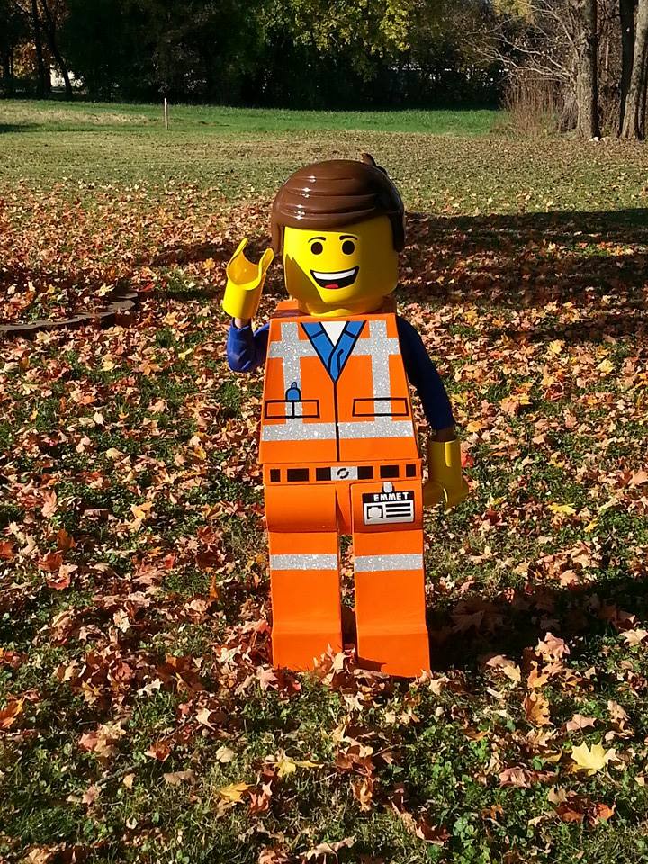 Check Out This Incredible Costume My Cousin Made for His Son!