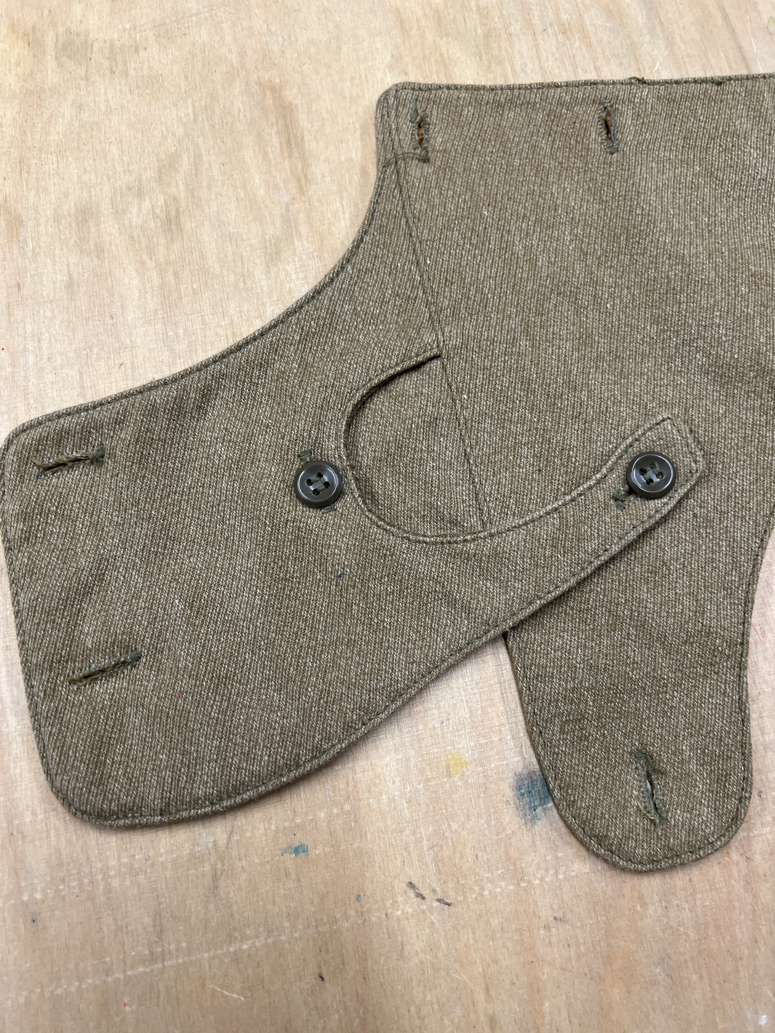Fascinating fabric on this 80s military hat and gaiter!