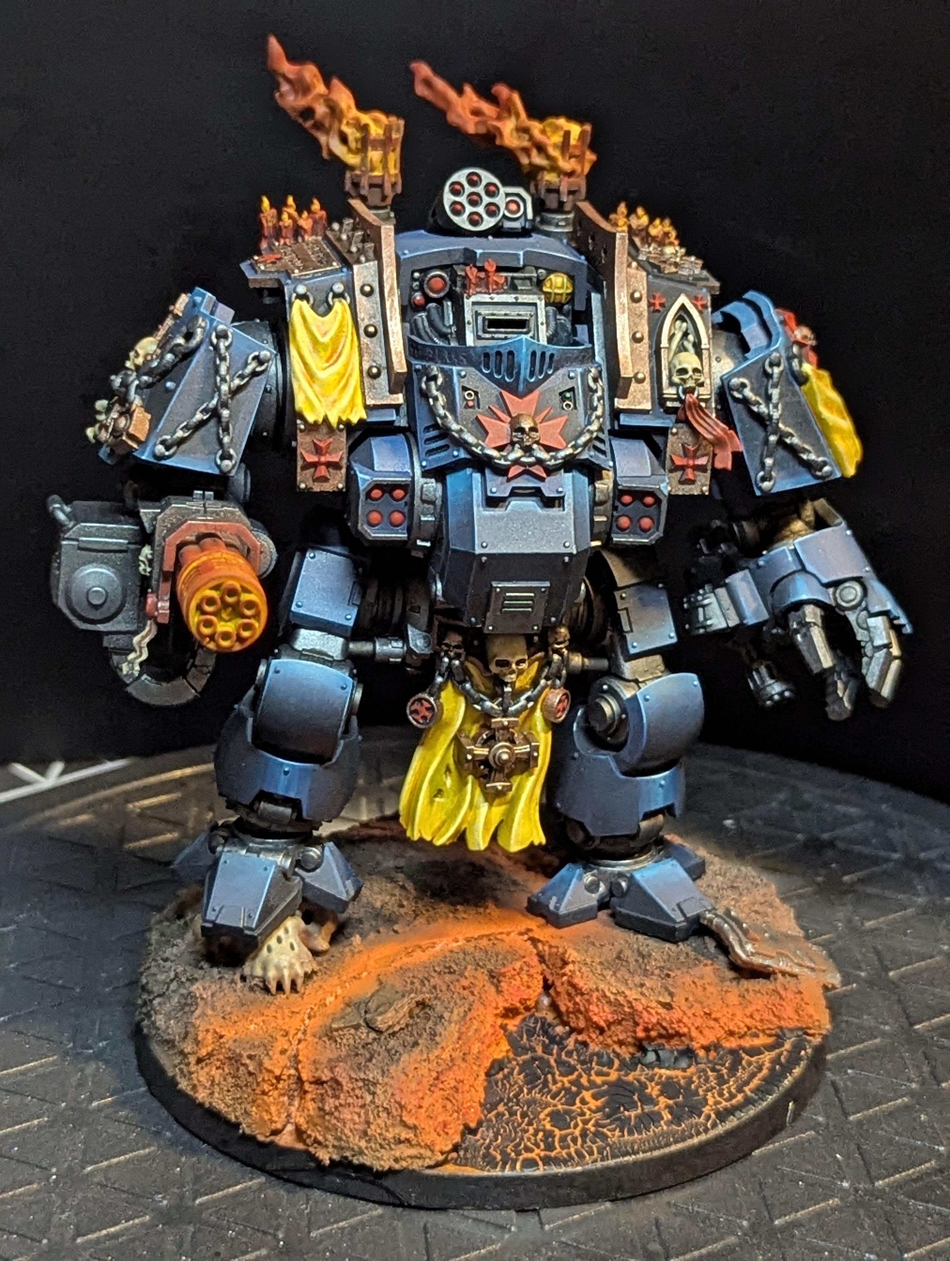 Epic Black Templars Primaris Redemptor Dreadnought Unveiled