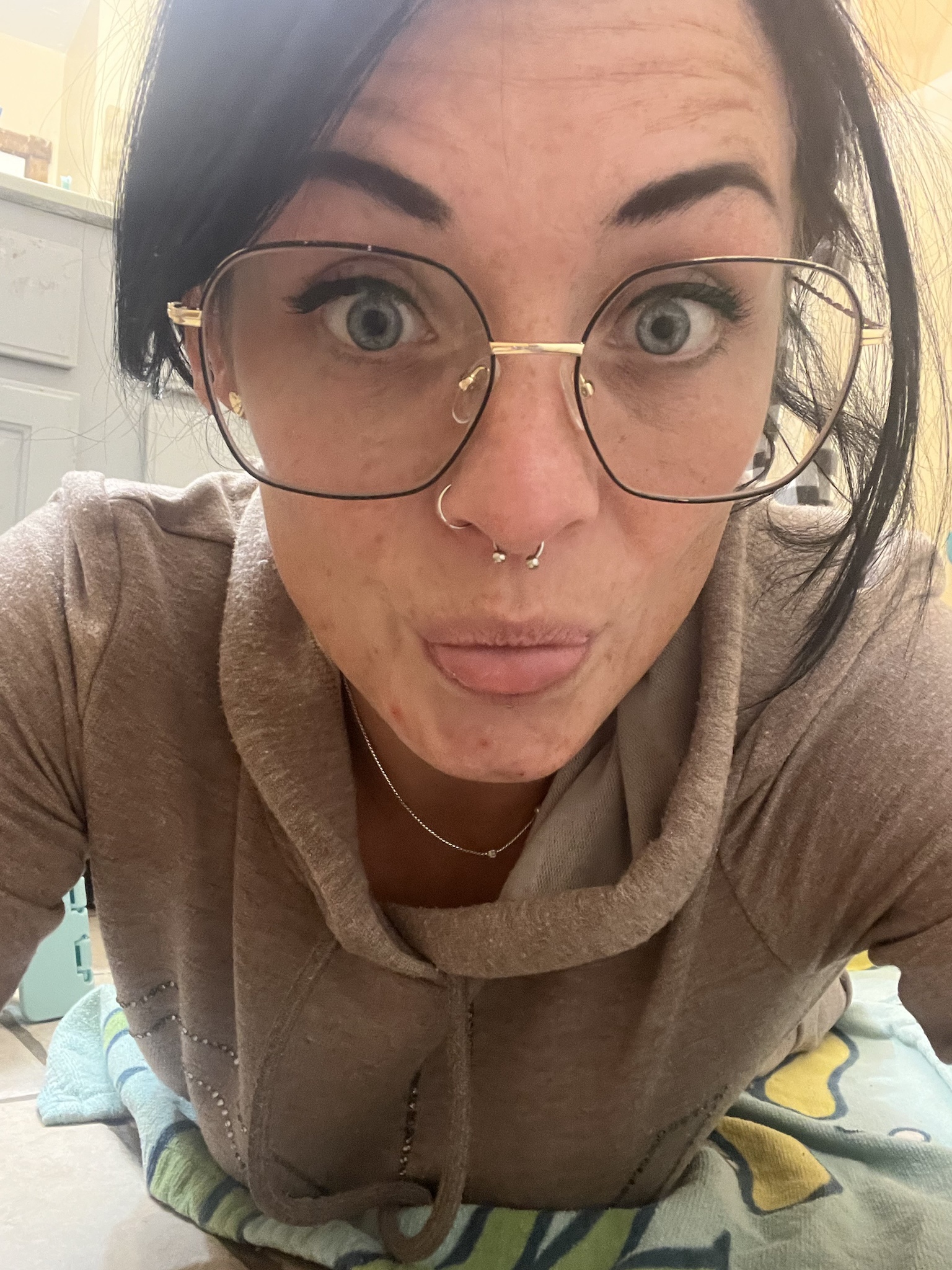 It's officially selfie day!