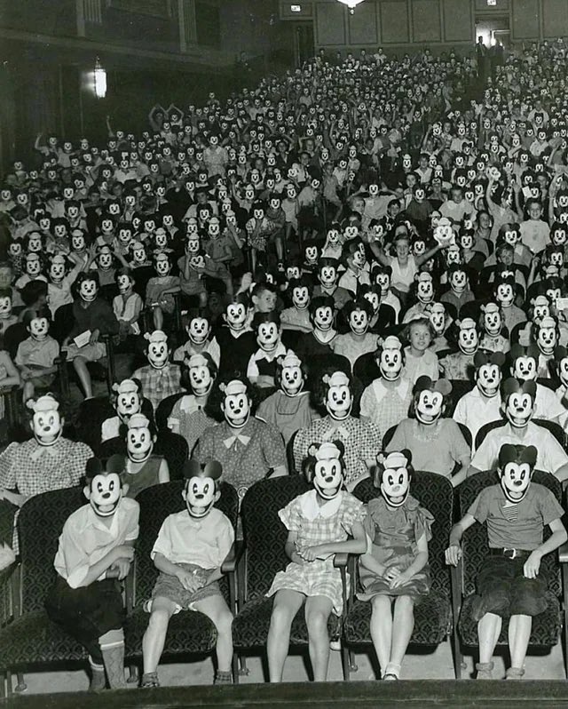 Throwback to the 1930s with these early Mickey Mouse Club photos.