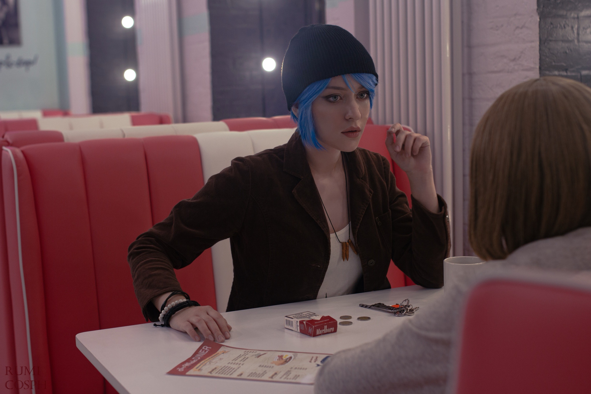 Our Life Is Strange cosplay: Chloe brought to life by me (torieaesth) and Max by my talented friend (yzumi_chi)