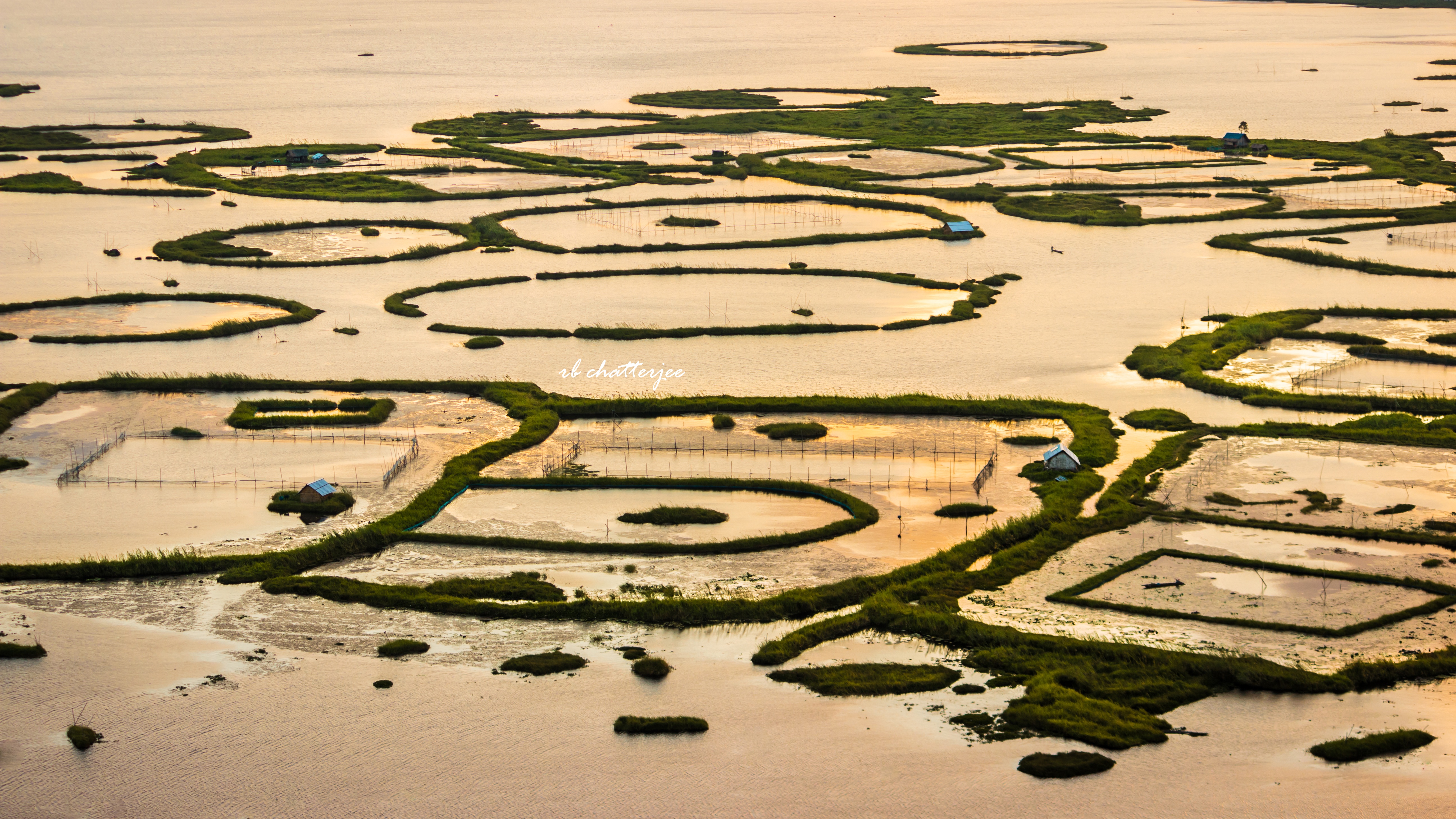 Exploring Loktak Lake: The Unique Floating National Park of India
