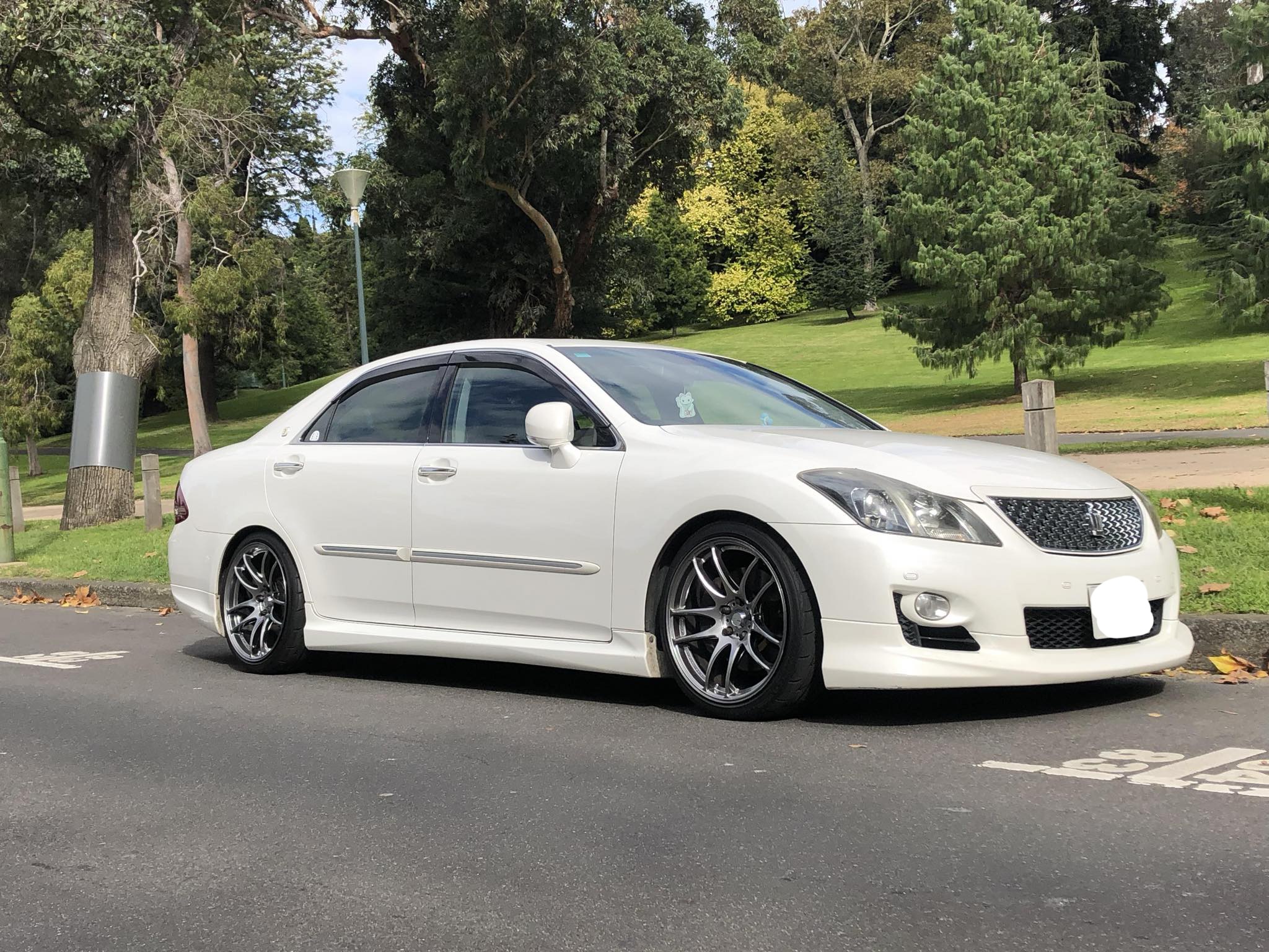 Check out this '08 Toyota Crown Athlete!