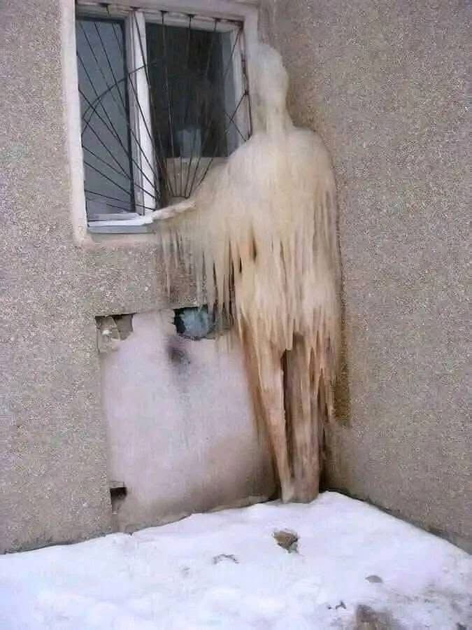 The Hauntingly Frozen Ghost