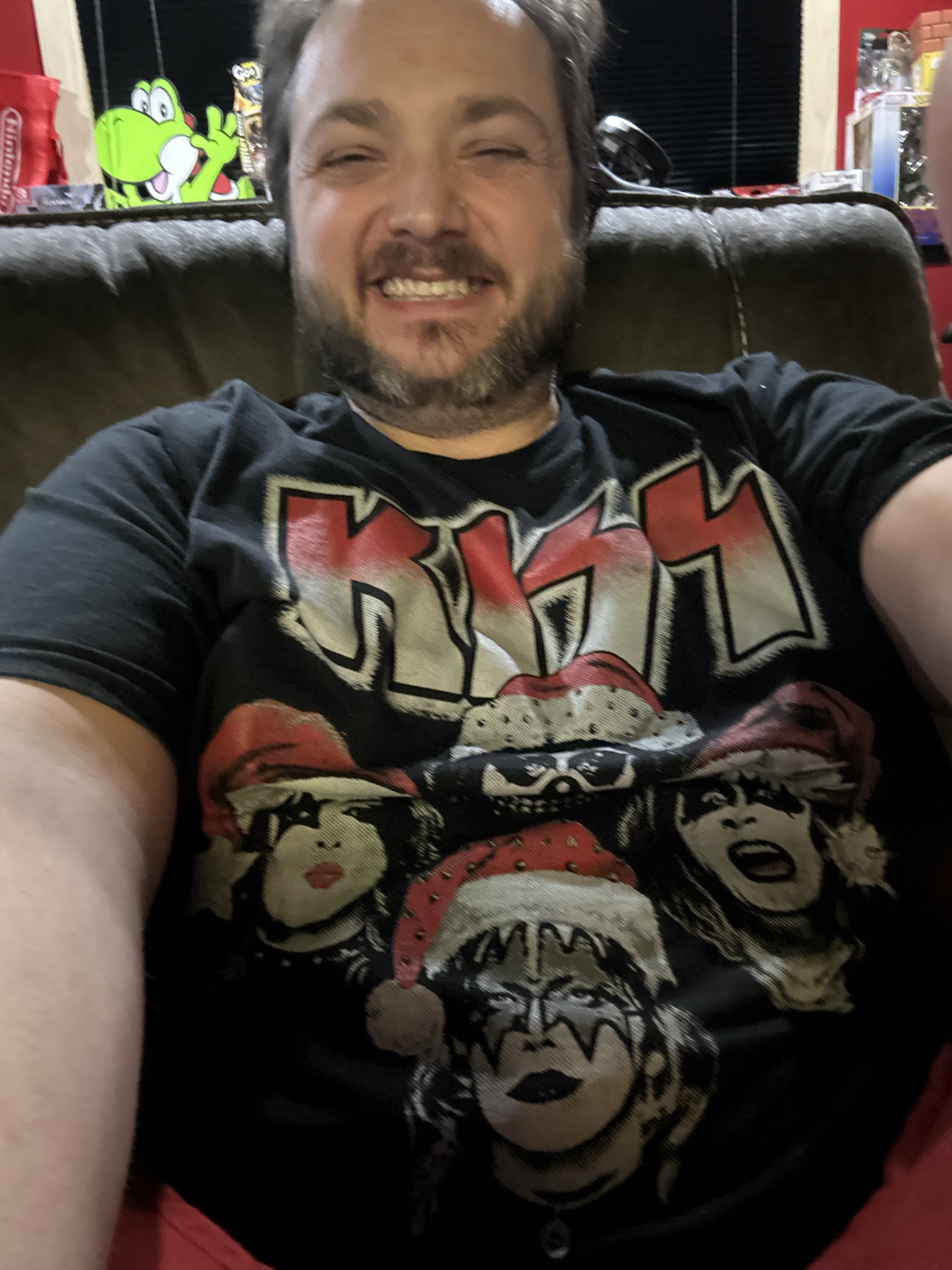 KISSmas Selfie: Spreading Love and Cheer