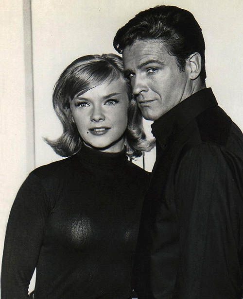 Throwback to Anne Francis and John Ericson in 'Honey West' (1965 - '66)