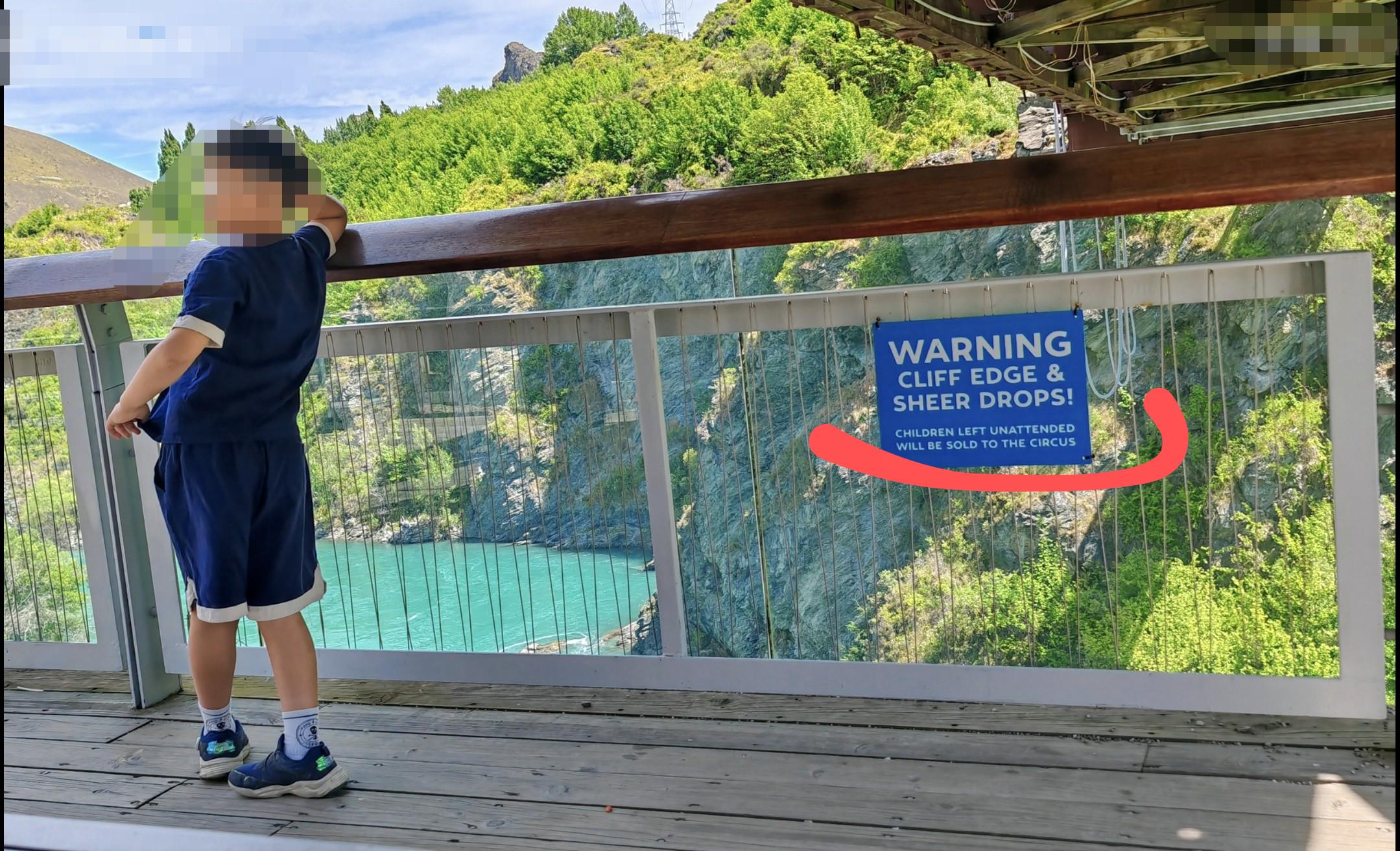 Take a Look at This Sign!