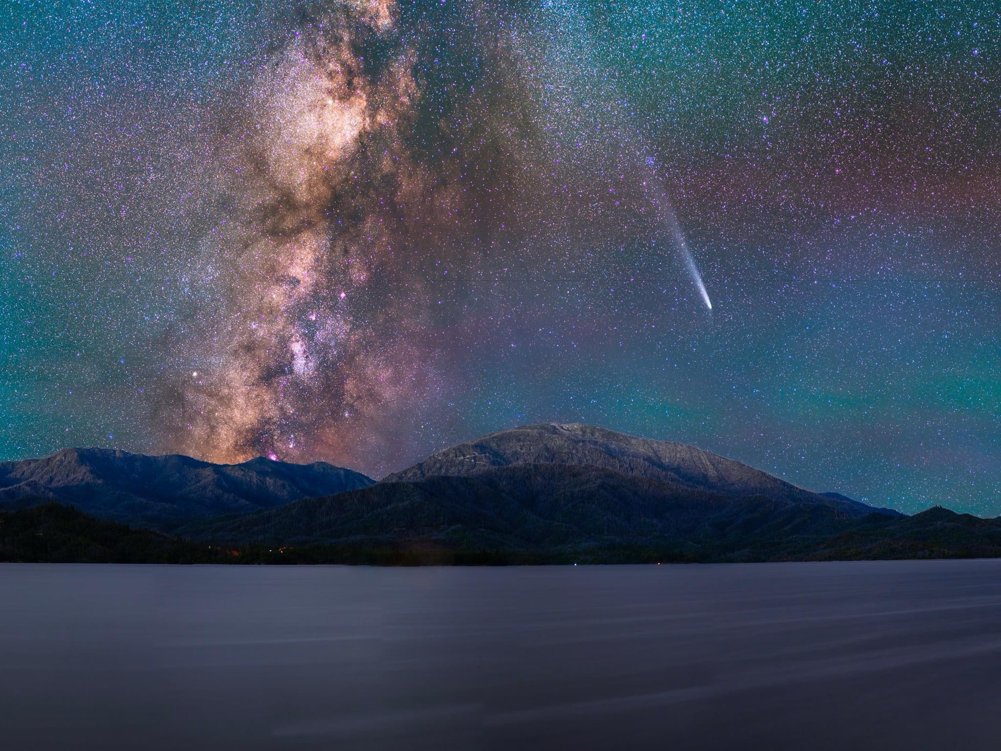 A Stunning Comet Graces the Sky