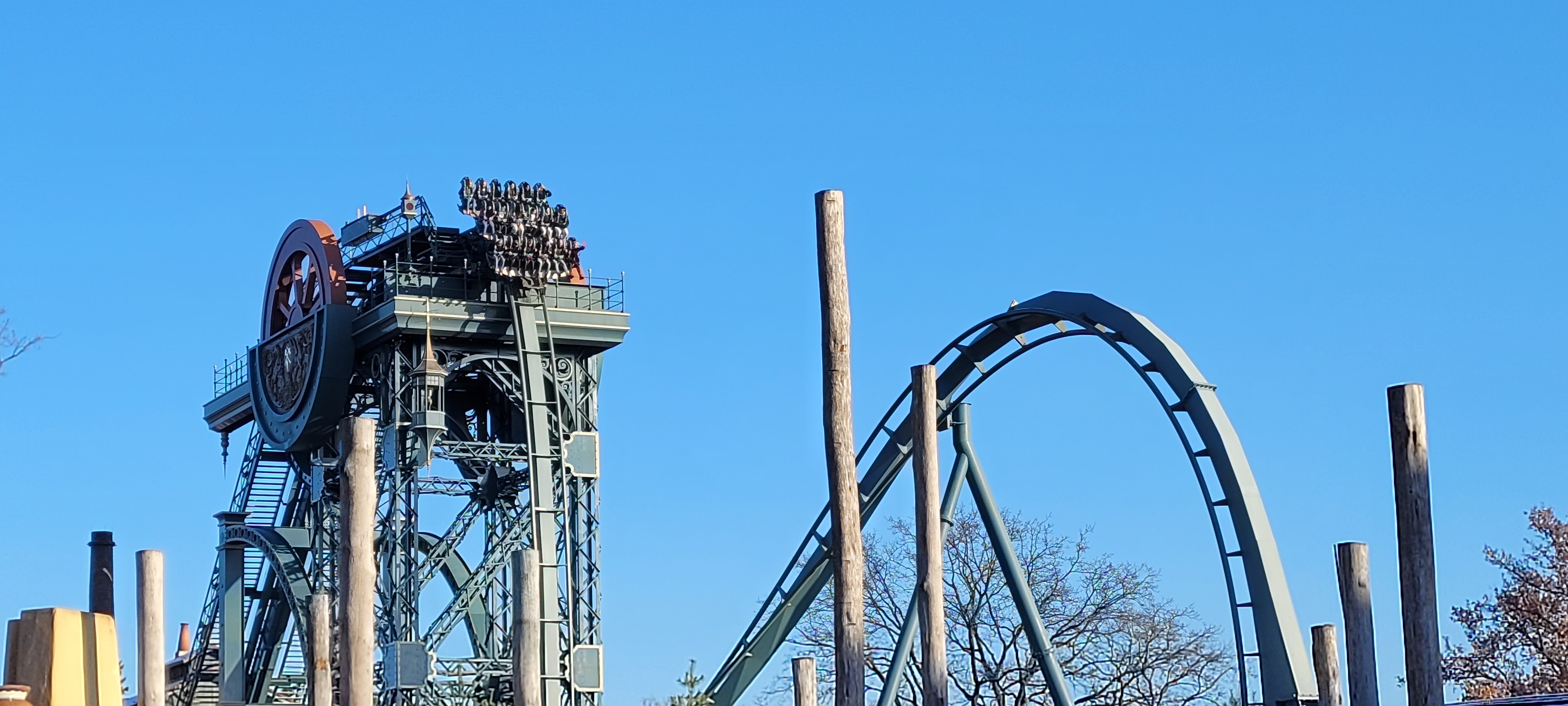 Check out this stunning shot of the Baron 1898 industrial-themed roller coaster!