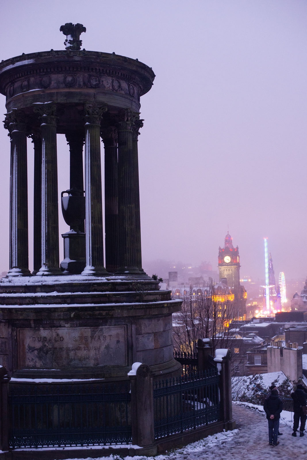 Exploring the Charm of Edinburgh