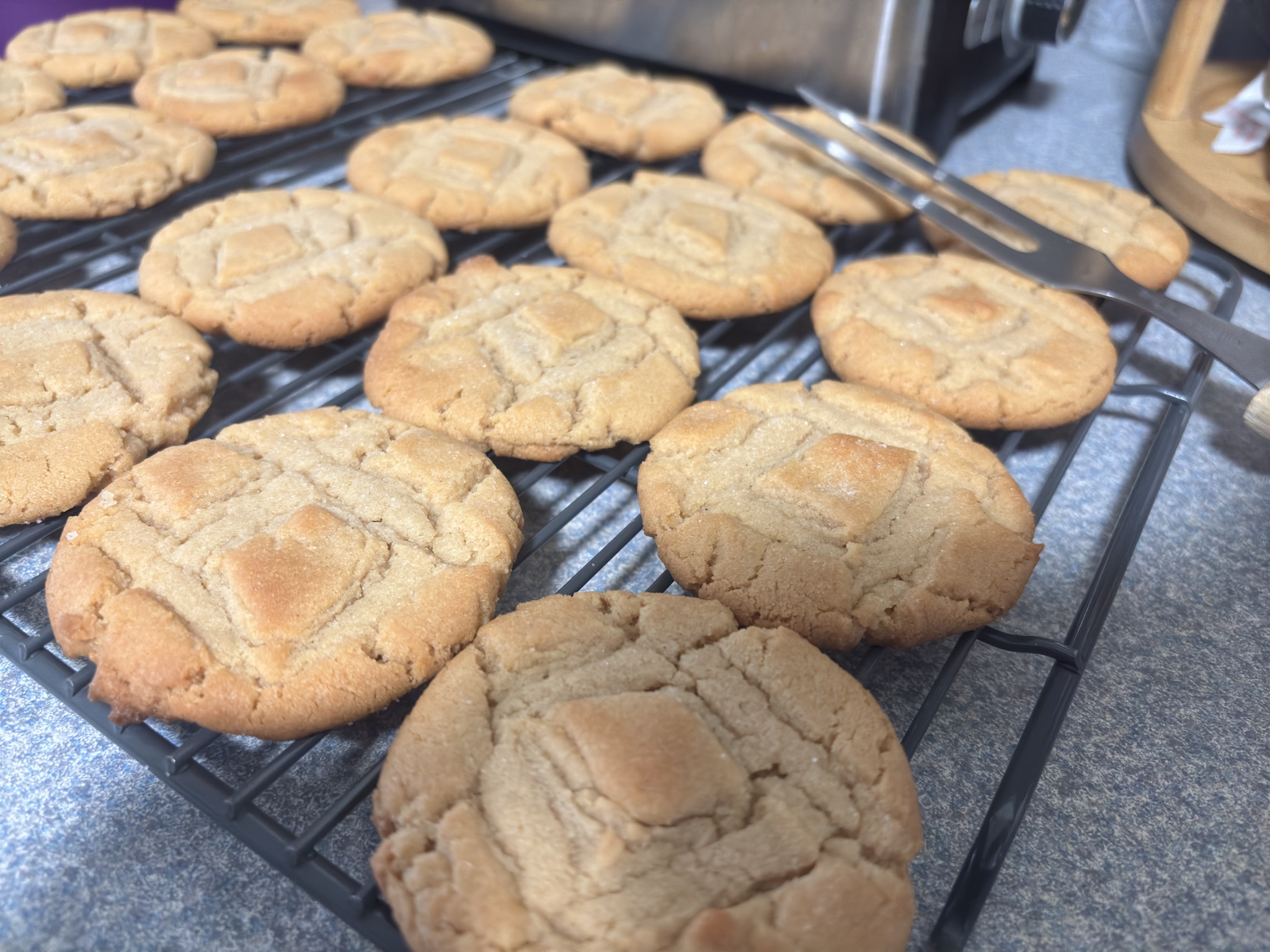 I baked peanut butter cookies once more!