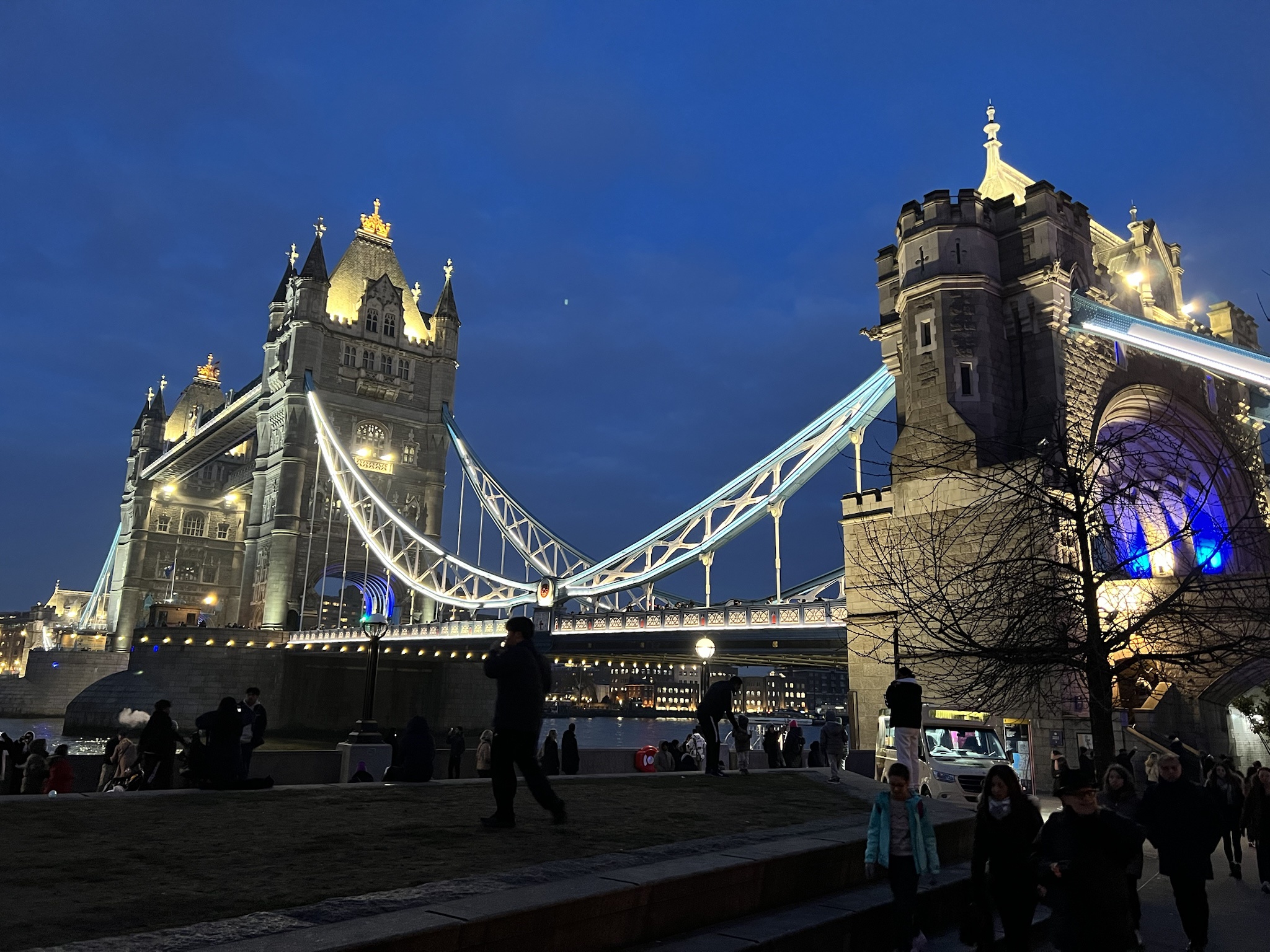 Waiting for Friends at the Bridge: The Anticipation