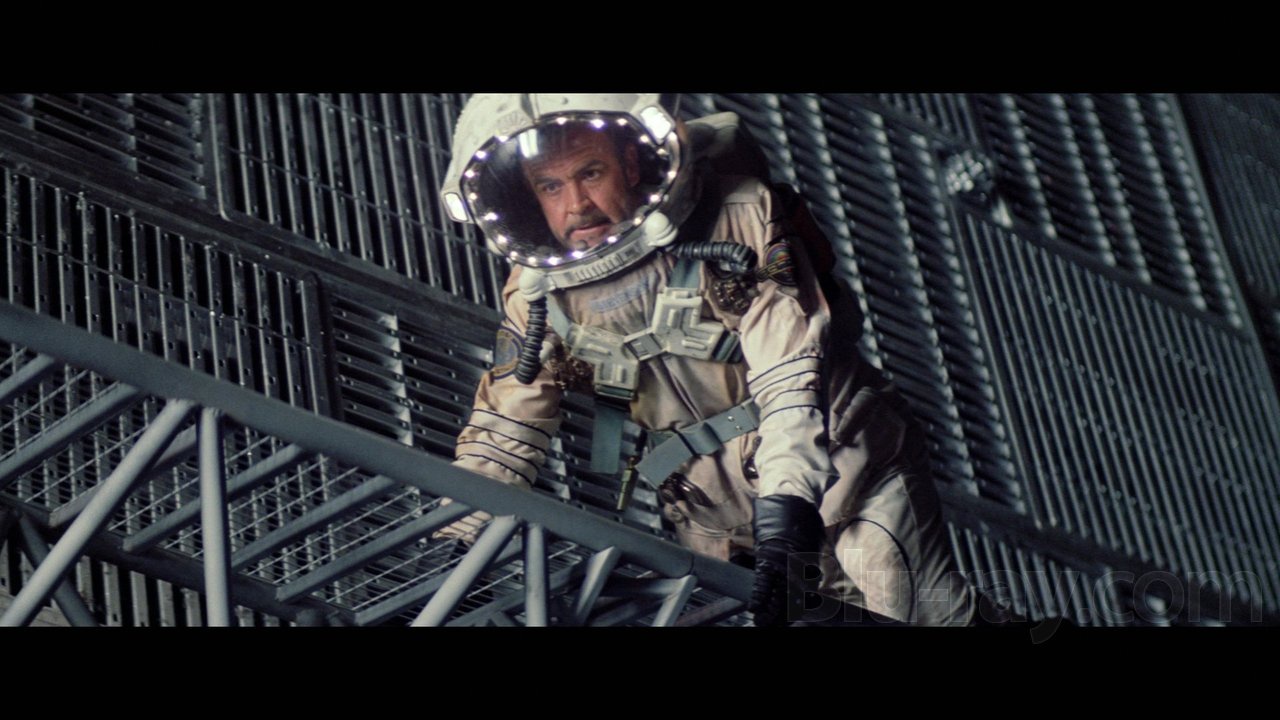 Who Else Appreciates This 1981 High Noon Remake with Its Nostromo-Inspired Set Design?