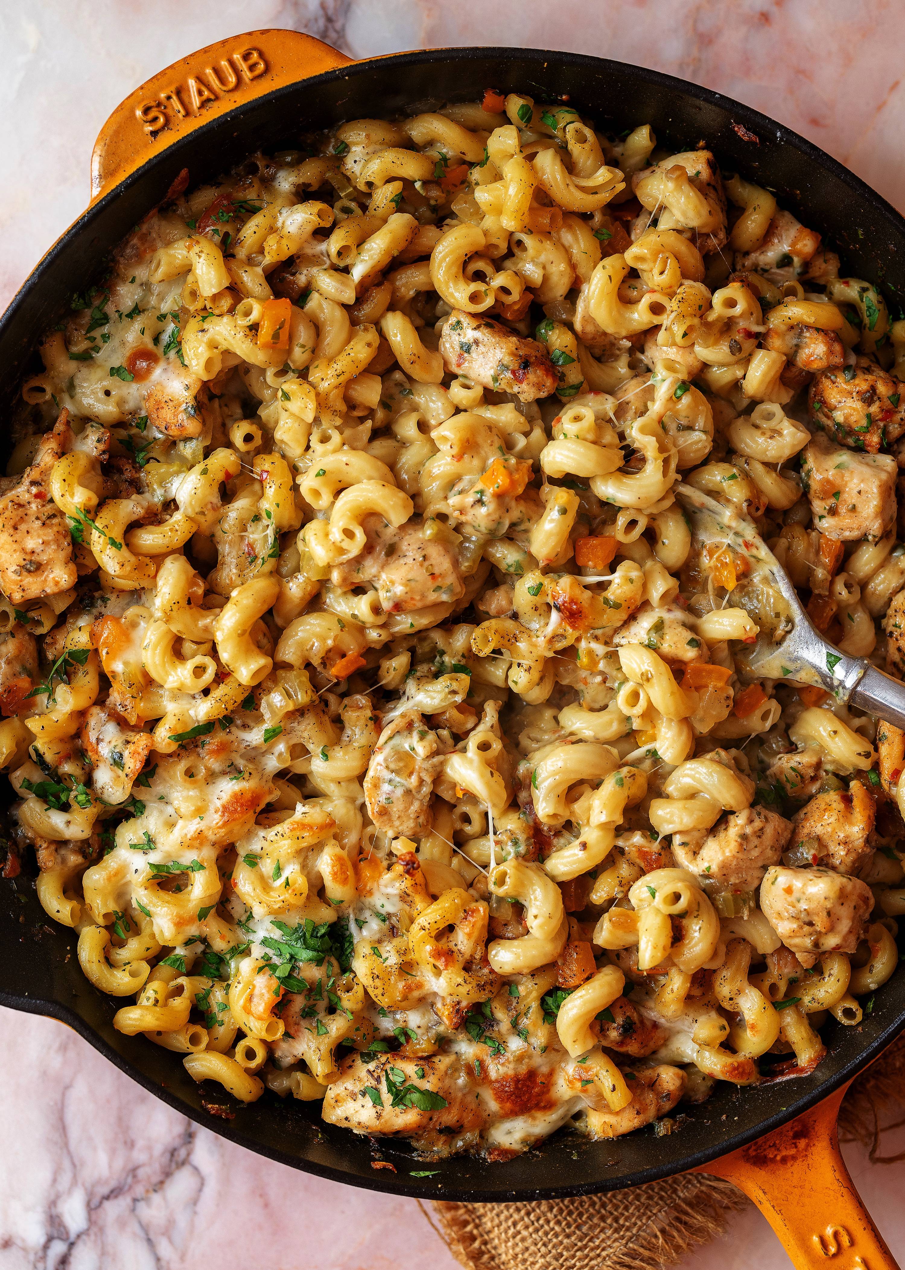 Deliciously Cheesy Chicken Pasta: A Recipe to Savor!