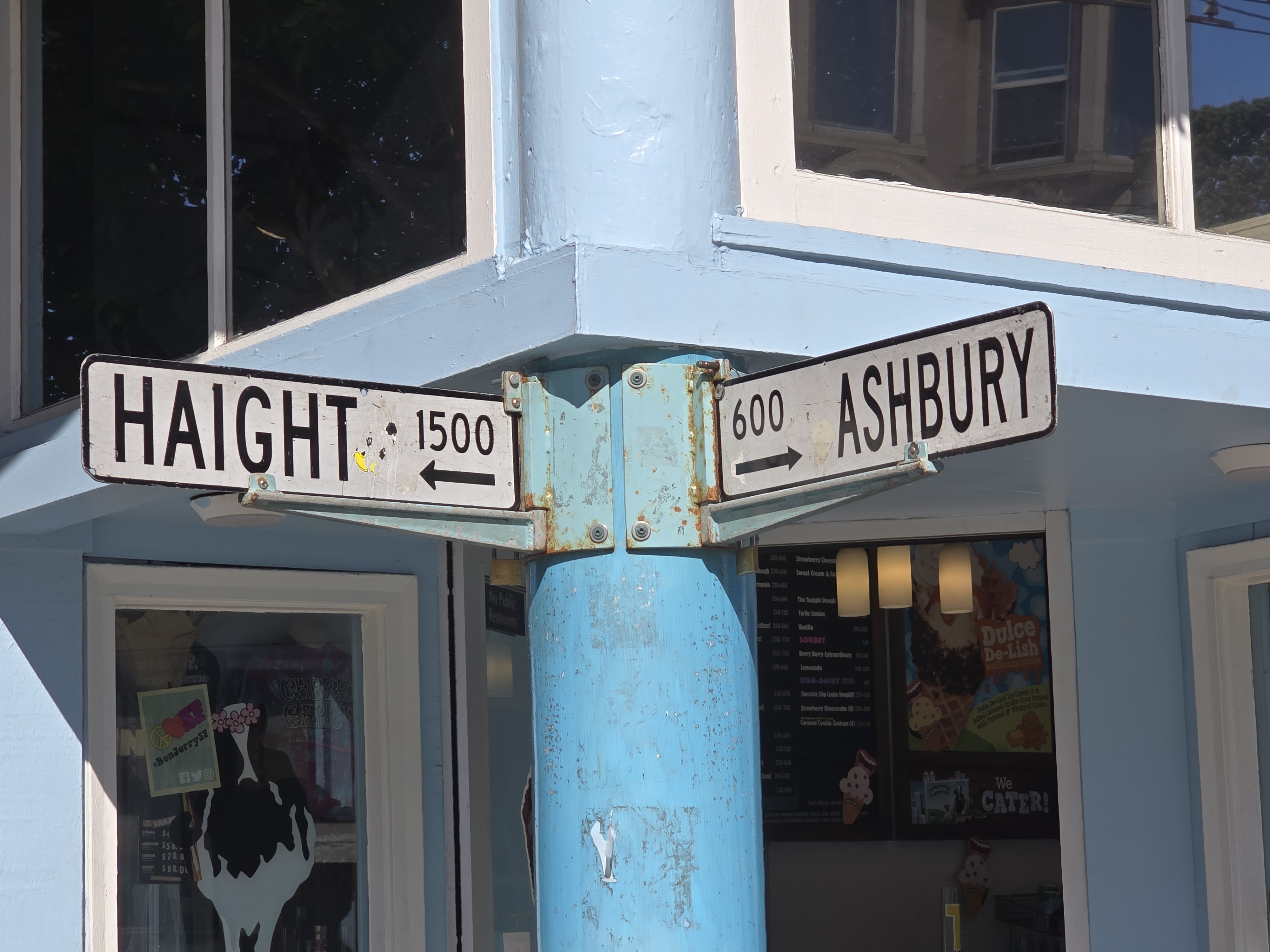 Finding Love in the Heart of Haight-Ashbury