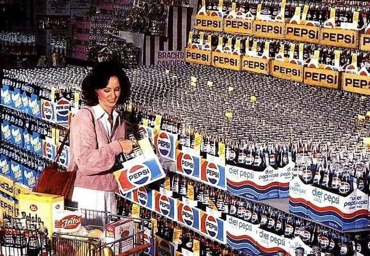 Throwback to a Massive Pepsi Promotion at Jewel Food Store in Chicago, 1977