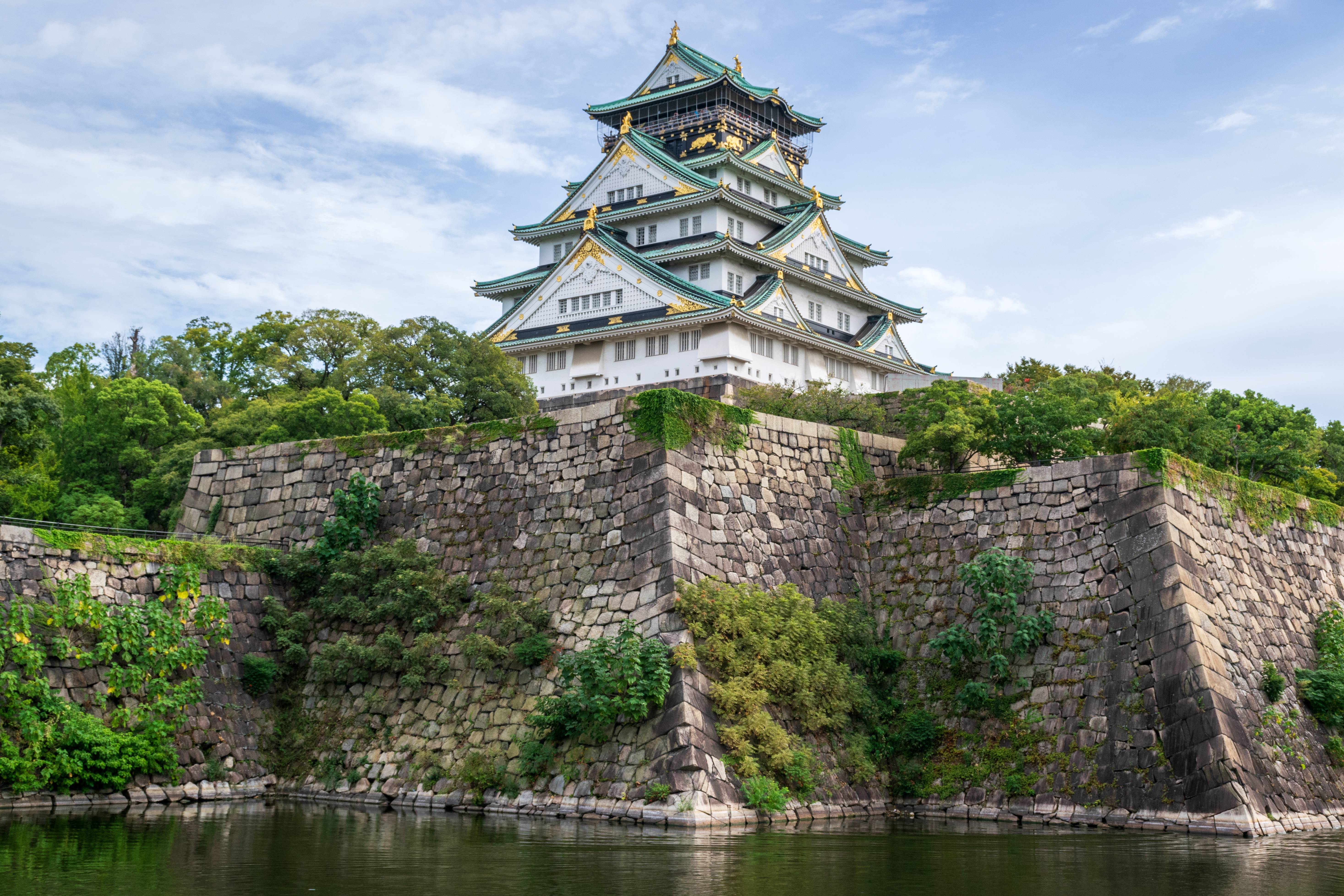 Embracing the Shogun Spirit at Osaka Castle
