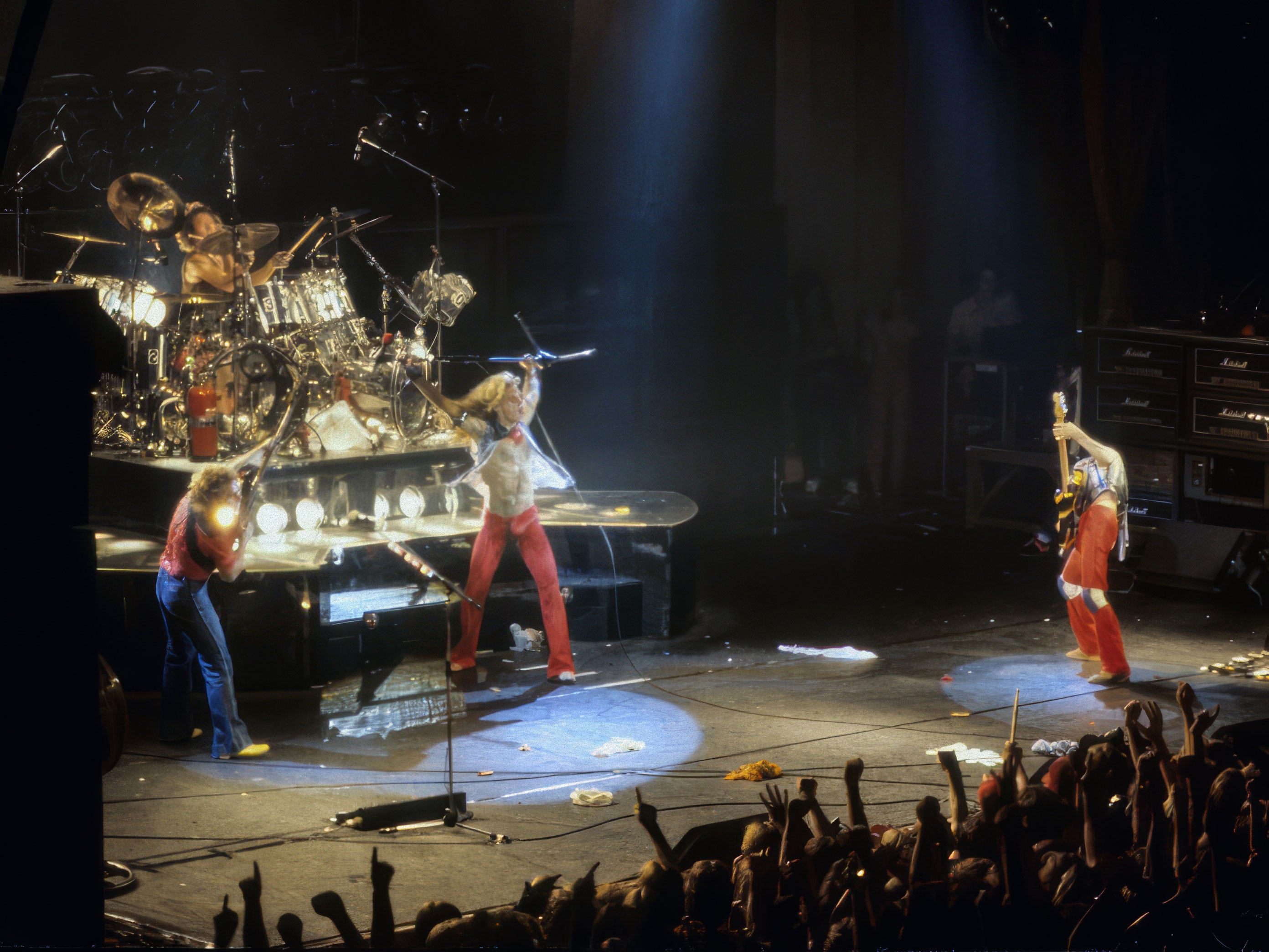 Van Halen Rocks the Palladium: A Legendary Night in NYC
