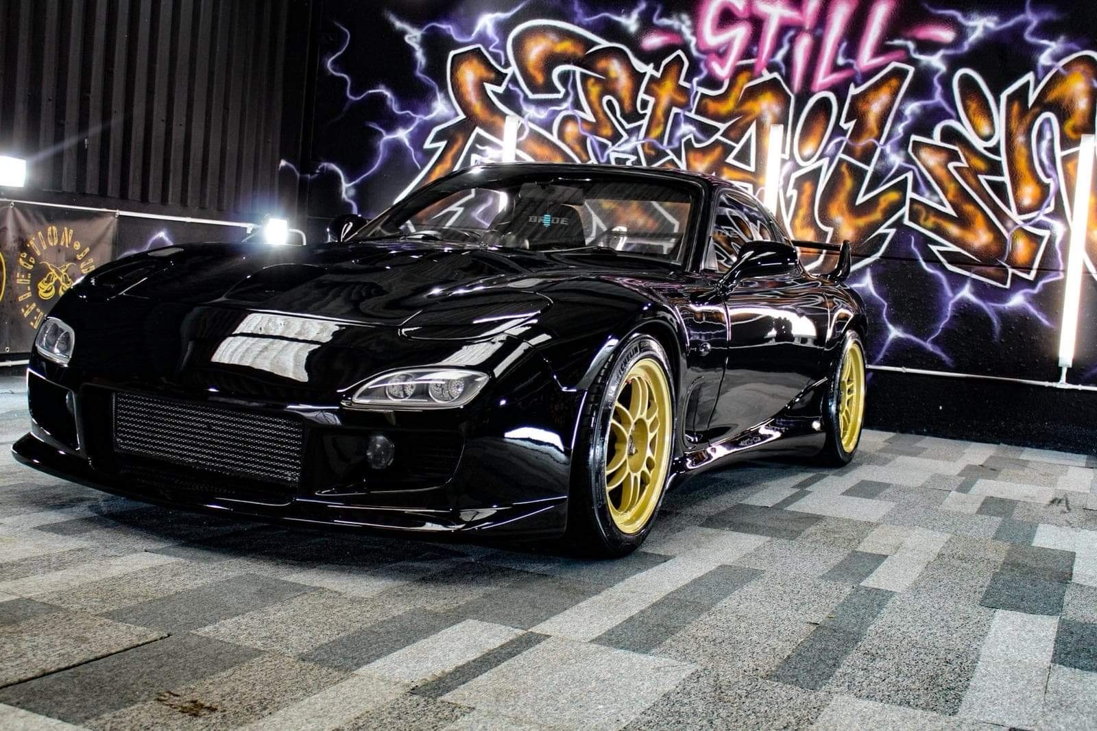 The Legendary FD RX7: A Car Enthusiast's Dream