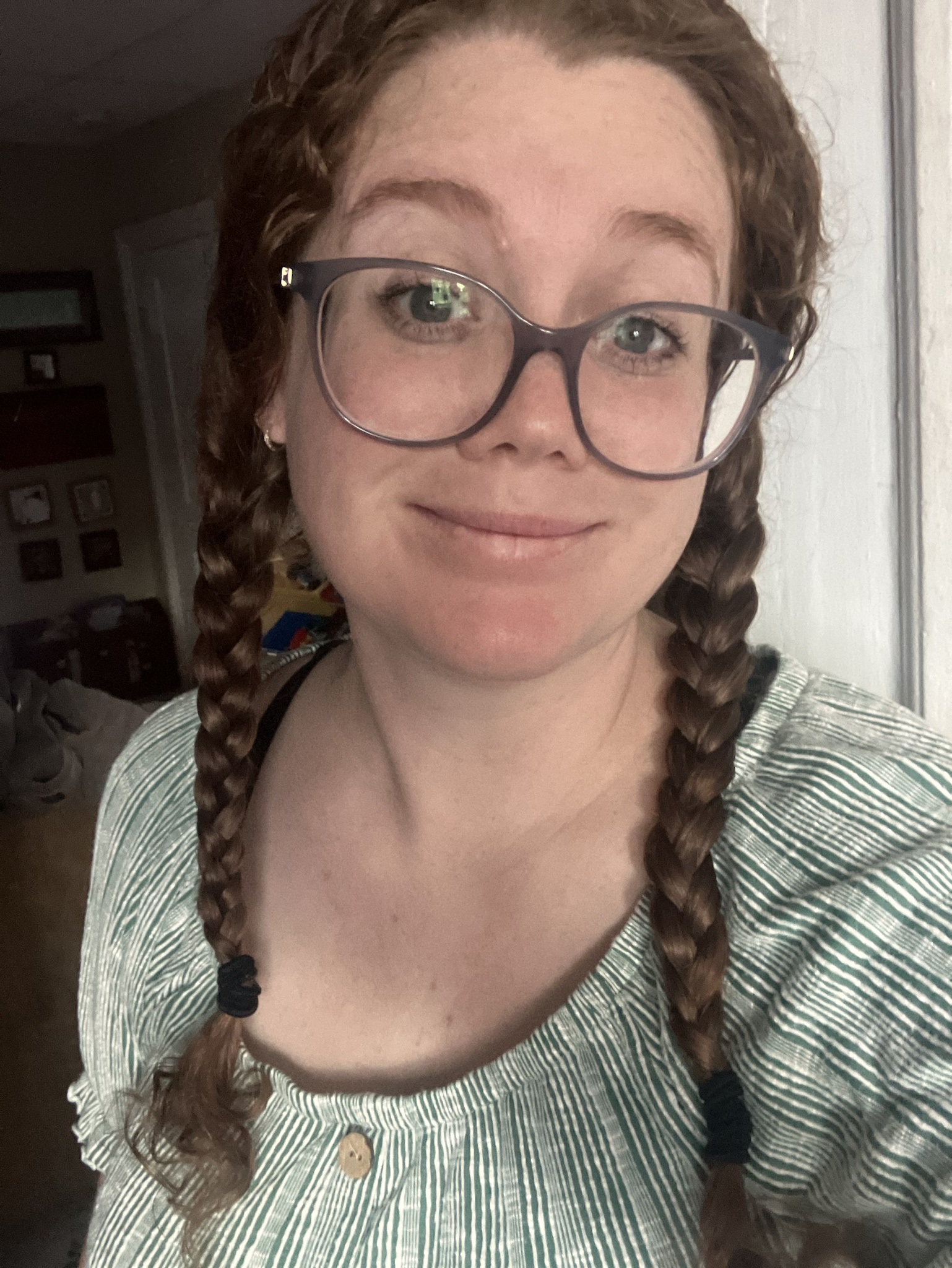 Sharing a Christmas selfie because this tired mom rarely gets to snap one! Happy holidays, everyone!