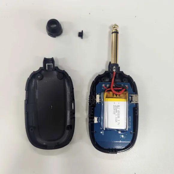 Exploring Wireless Guitar Transmitter and Receiver Images