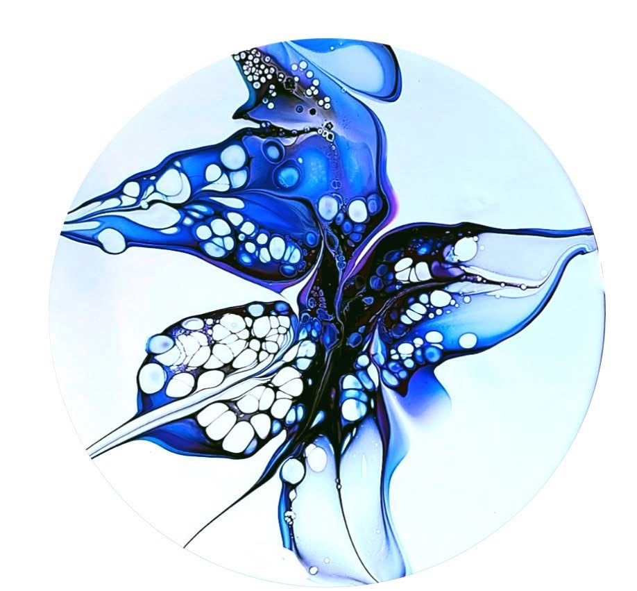 Mesmerizing Fluid Art Creations