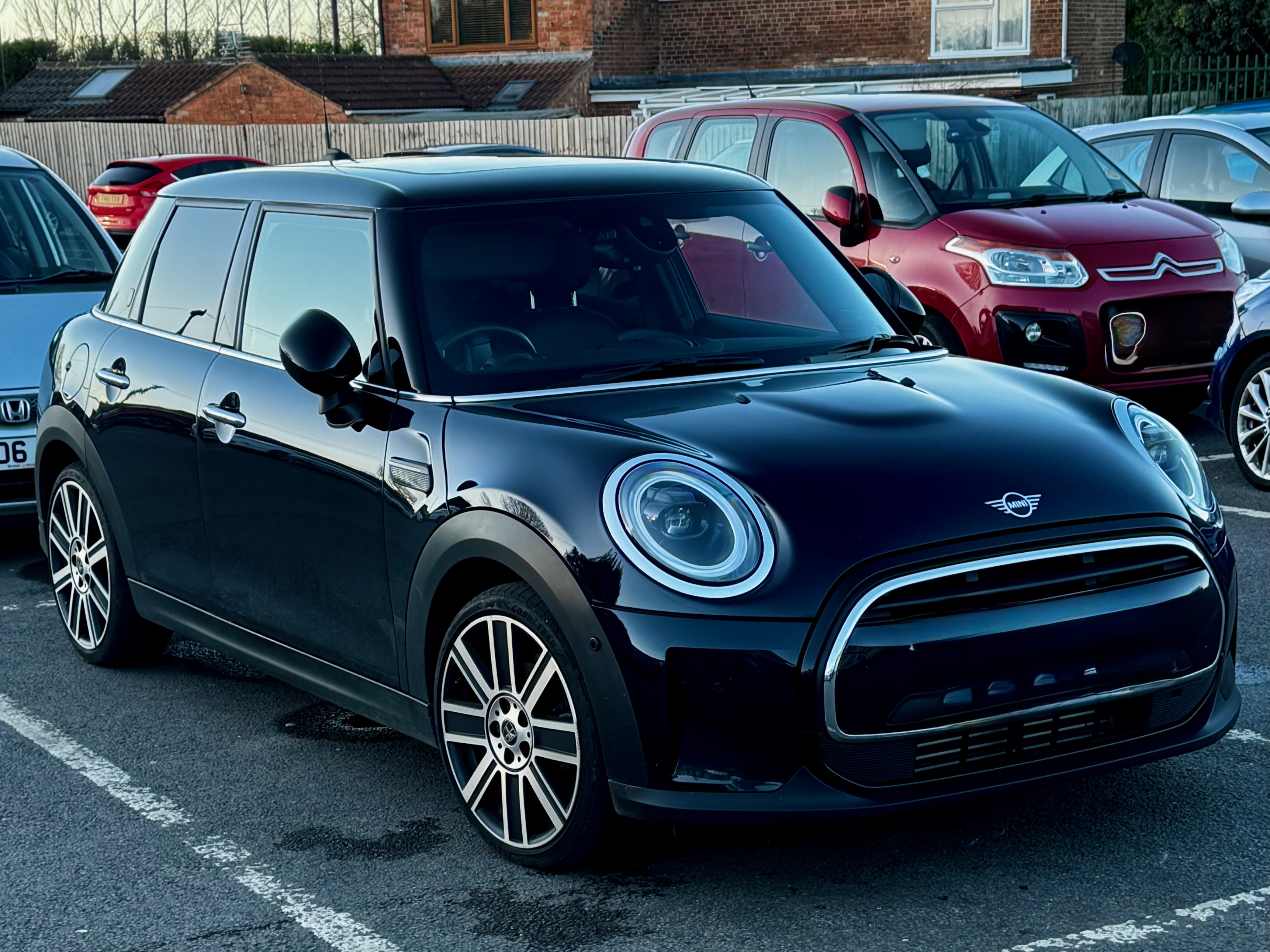 Check out this Mini with wheels styled like the Union Jack!