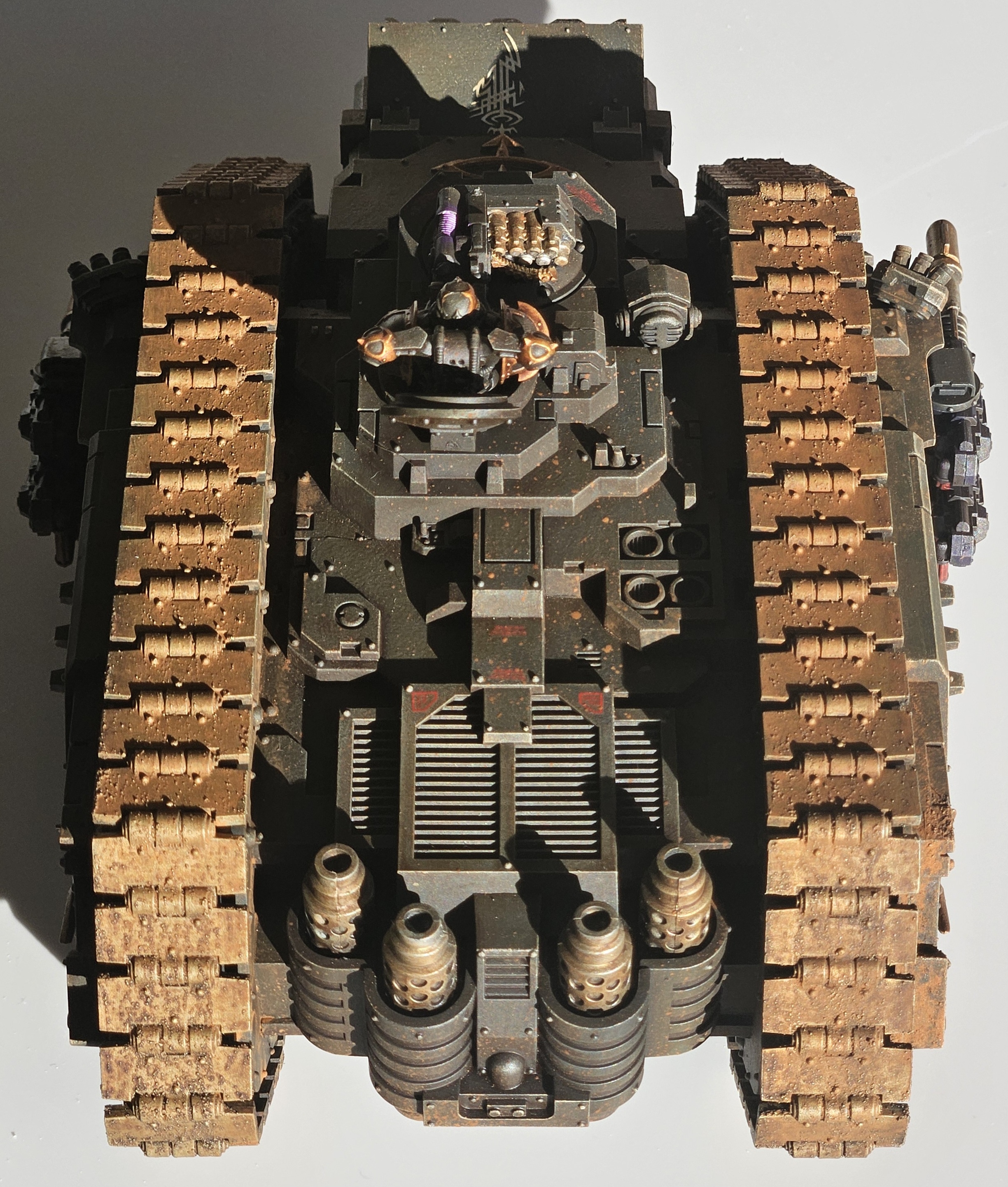 Unleashing the Chaos: Black Legion Landraider Spartan