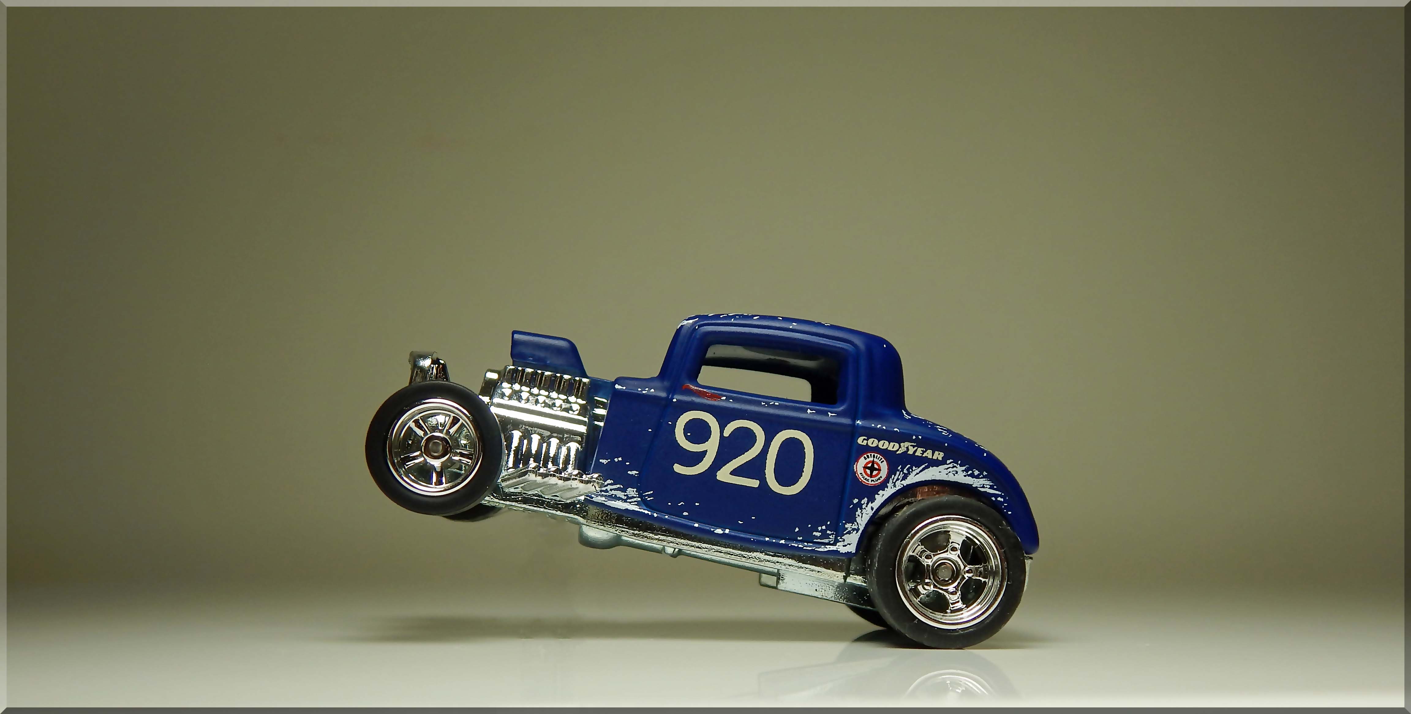 Vintage Vibes: Flat Salt 1932 Ford from Hot Wheels