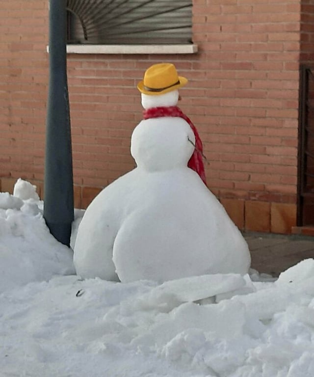 The ultimate thicc snowman