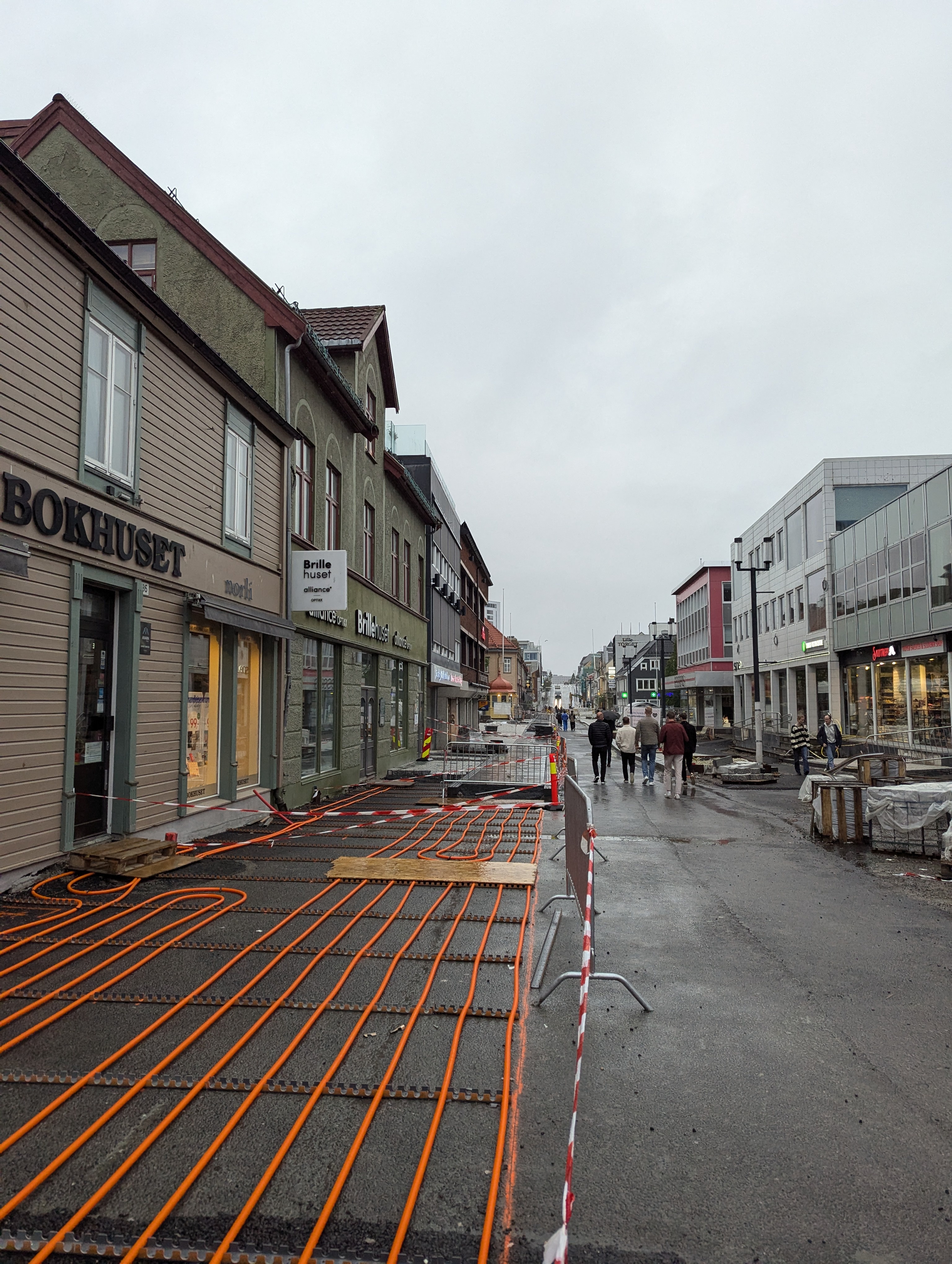 Innovative Street Heating Installation in Tromsø, July 2024