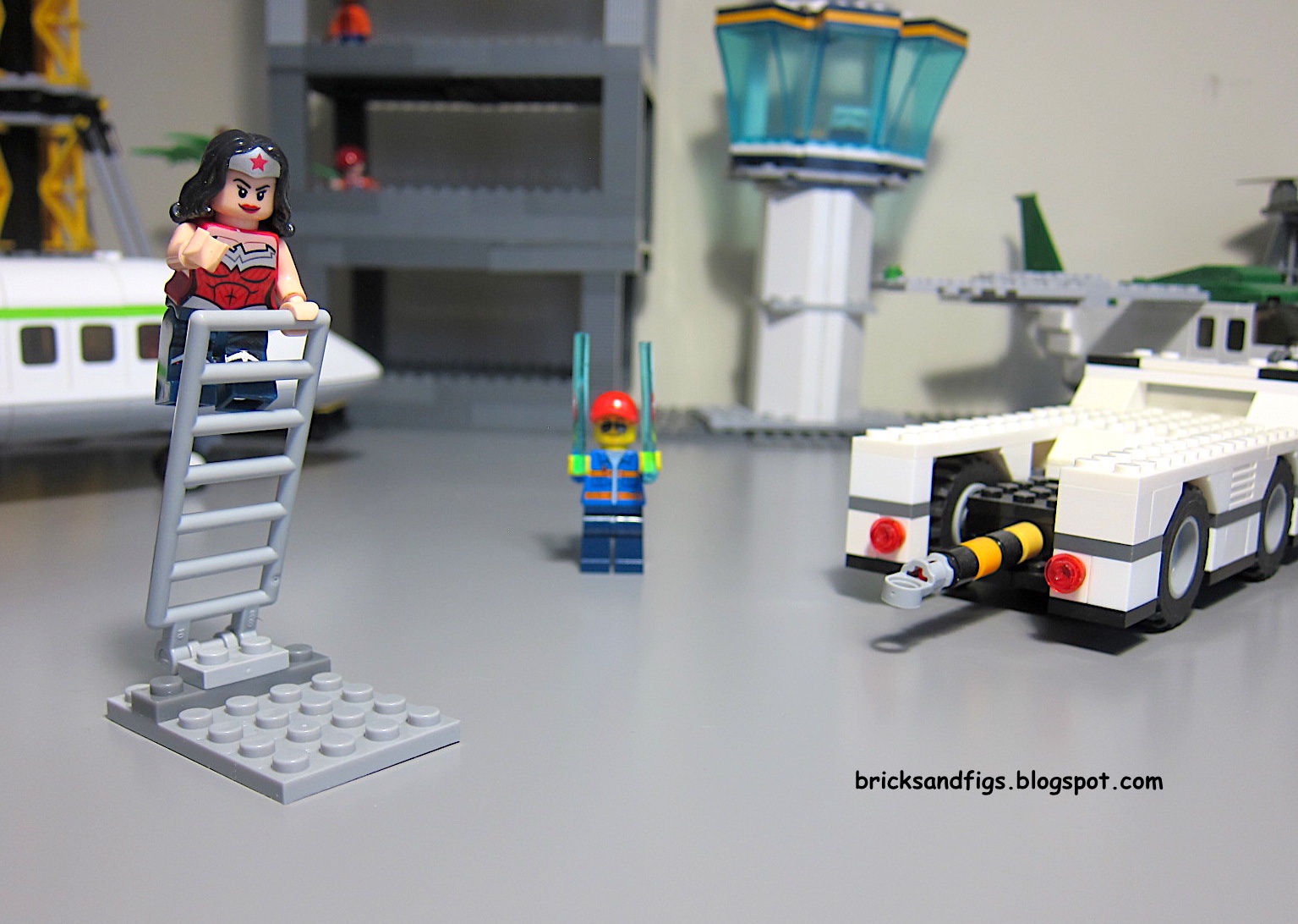 Wonder Woman's Epic Entrance into Her Invisible Plane