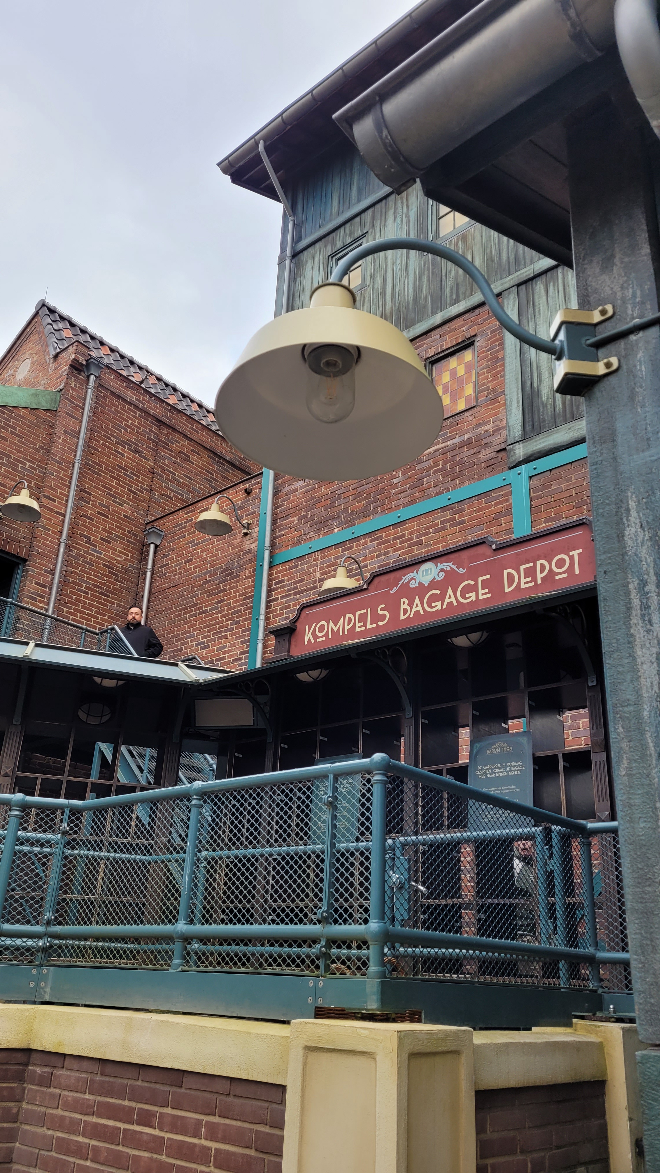 Discovering the Enchanting Lamp Posts of The Efteling