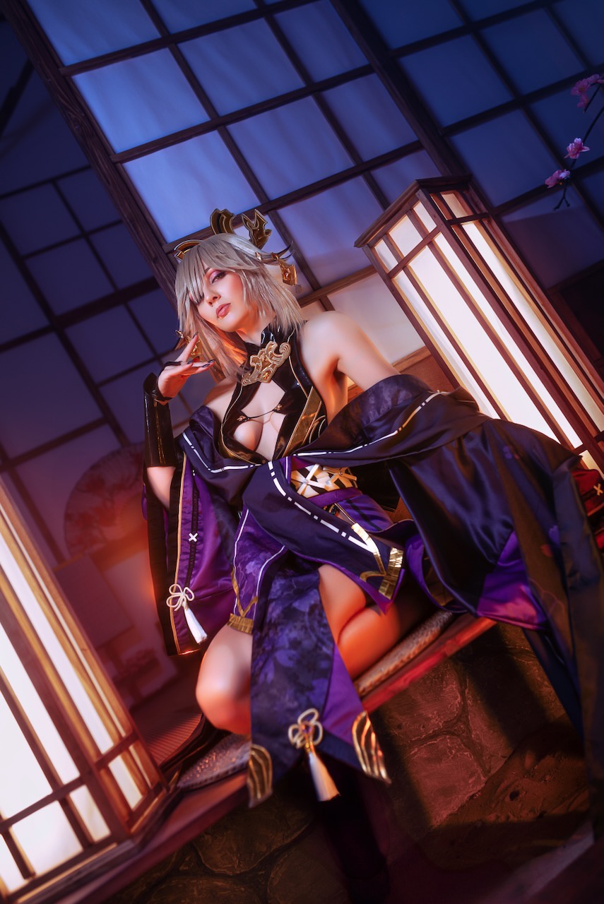 Yae Miko Alternate Cosplay from Genshin Impact