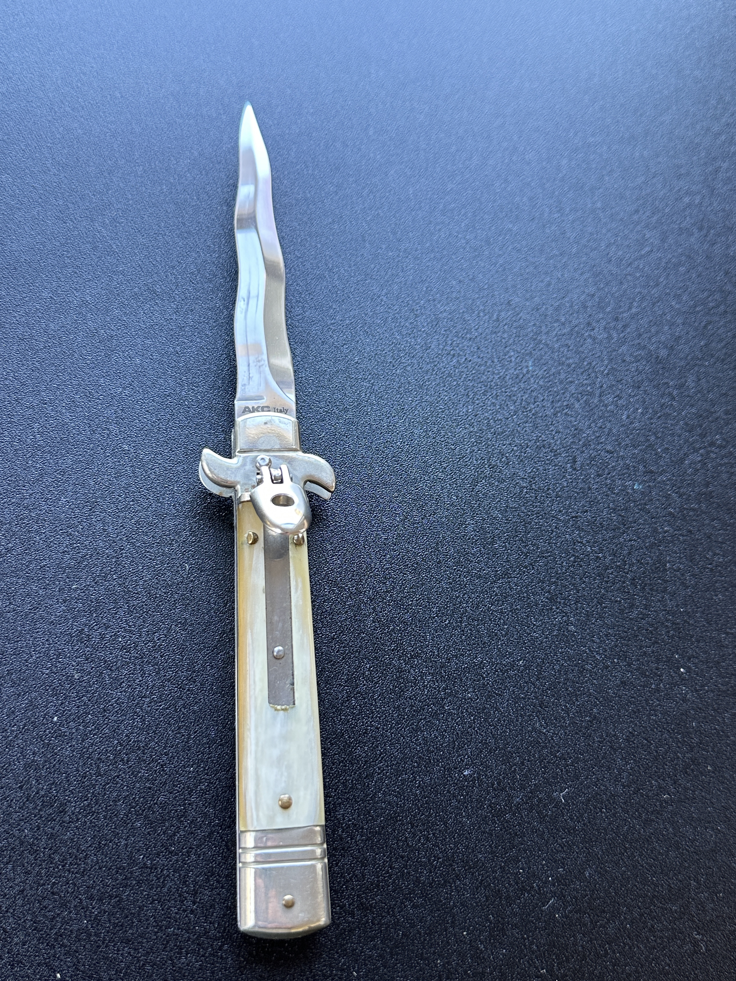 AKC Italy Switchblade Leverletto with Wavy Blade - A Collector's Dream