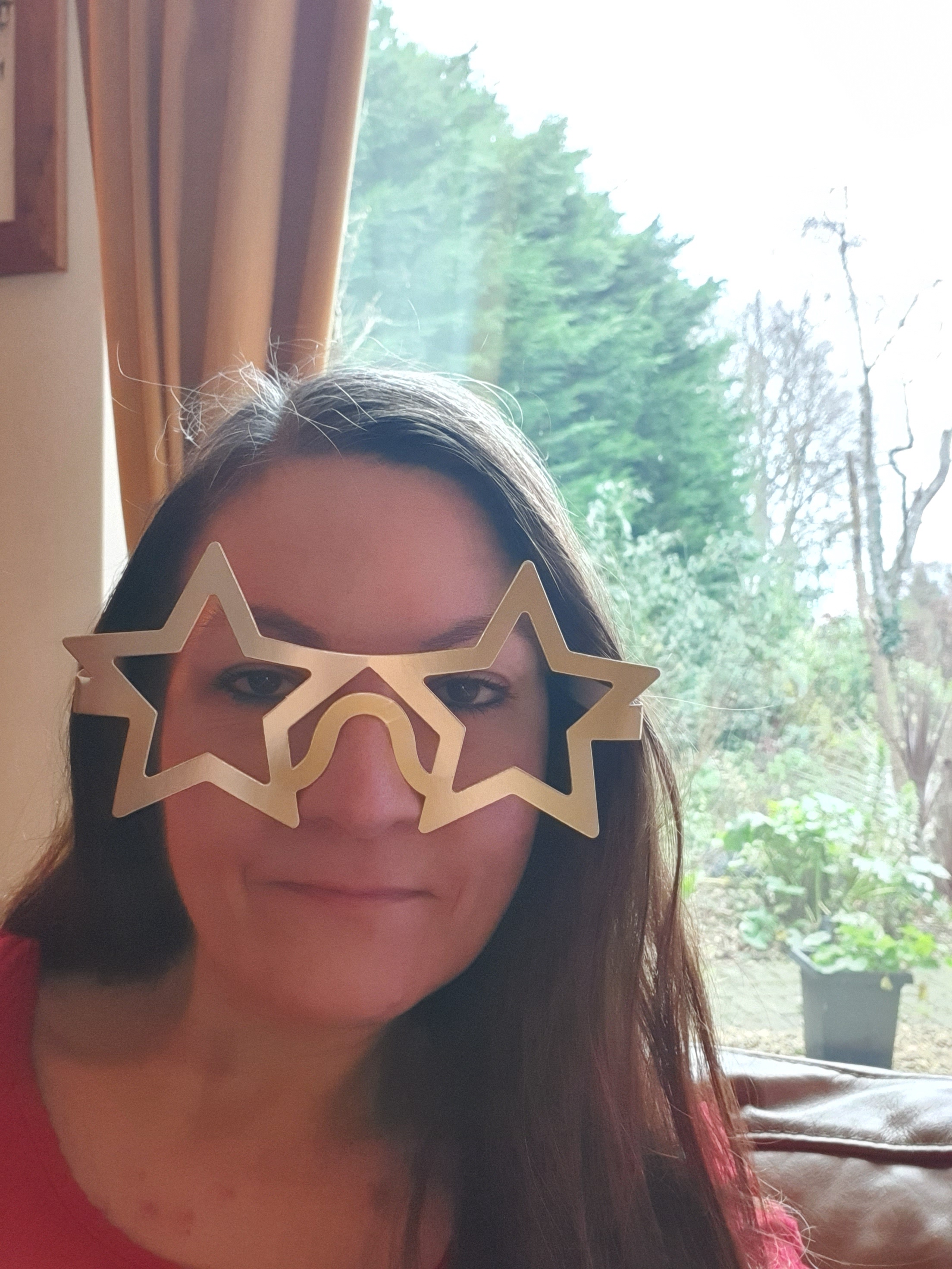 Merry X-mas Greetings All the Way from the UK!