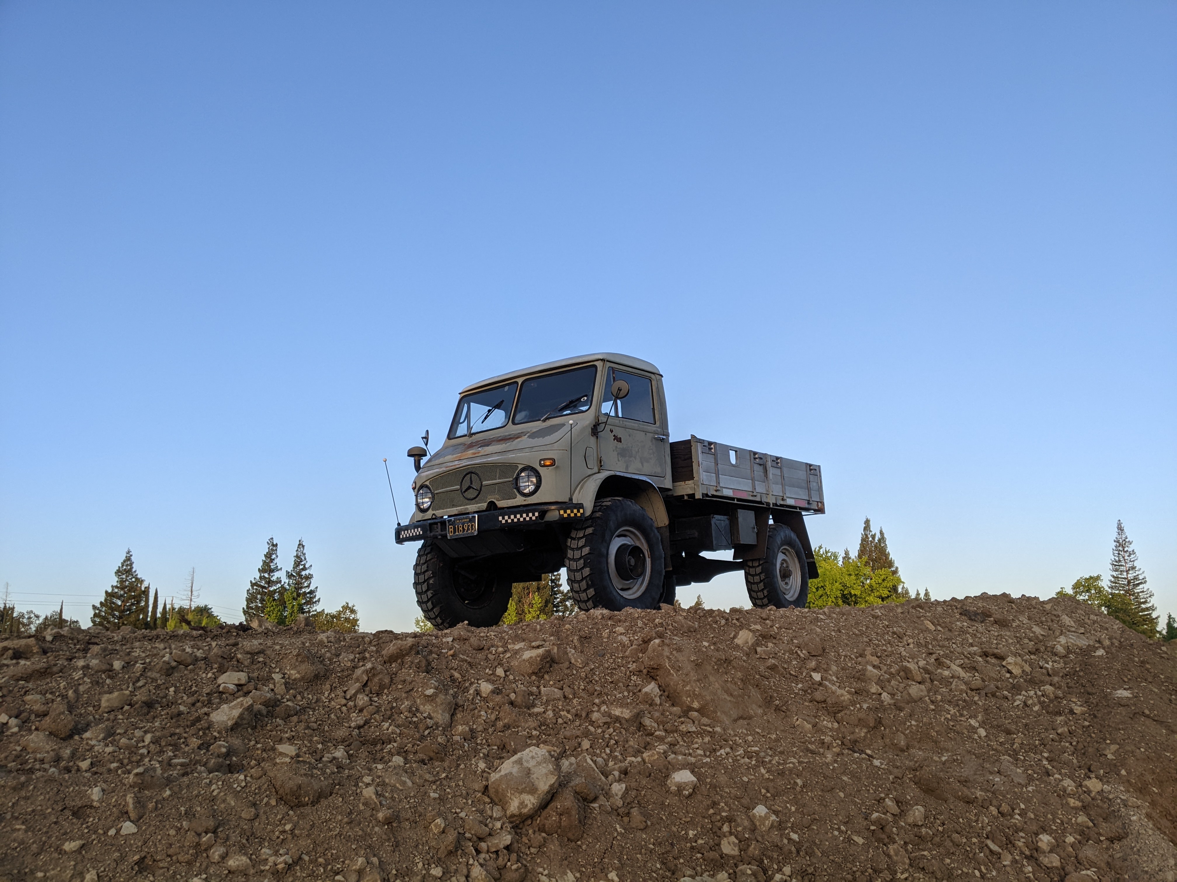 The Classic Charm of the 1963 Mercedes Unimog 404
